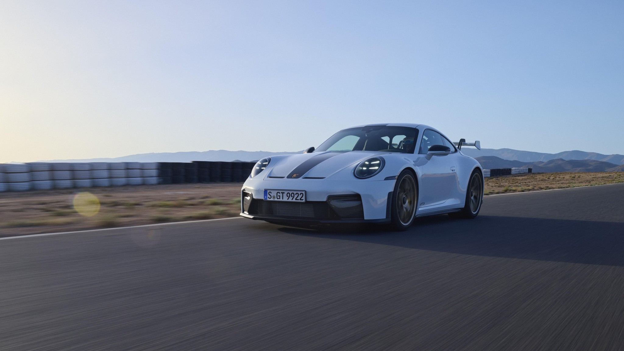 2025 Porsche 911 GT3 Sports Car 2