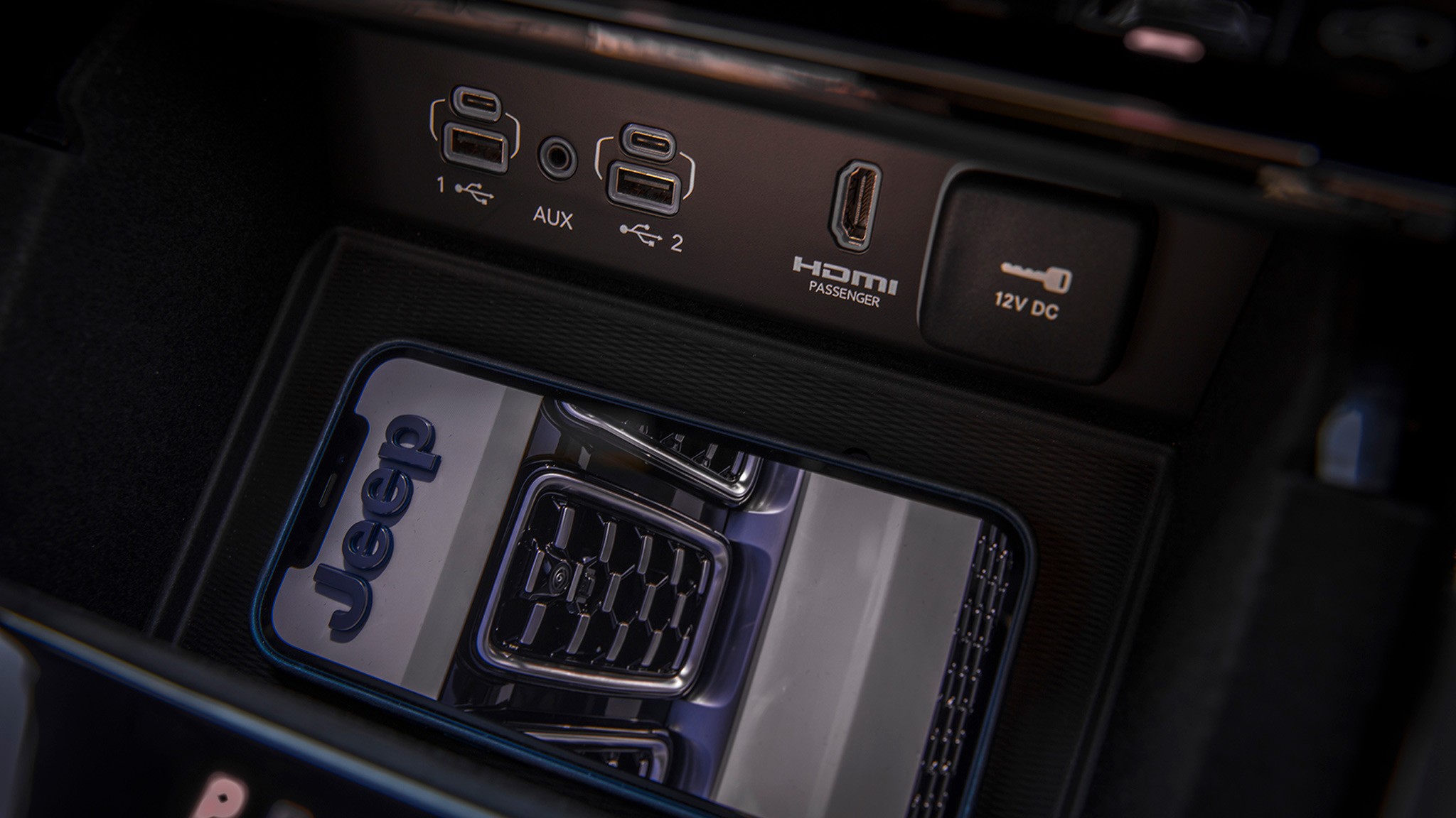 2025 Jeep Grand Cherokee 36