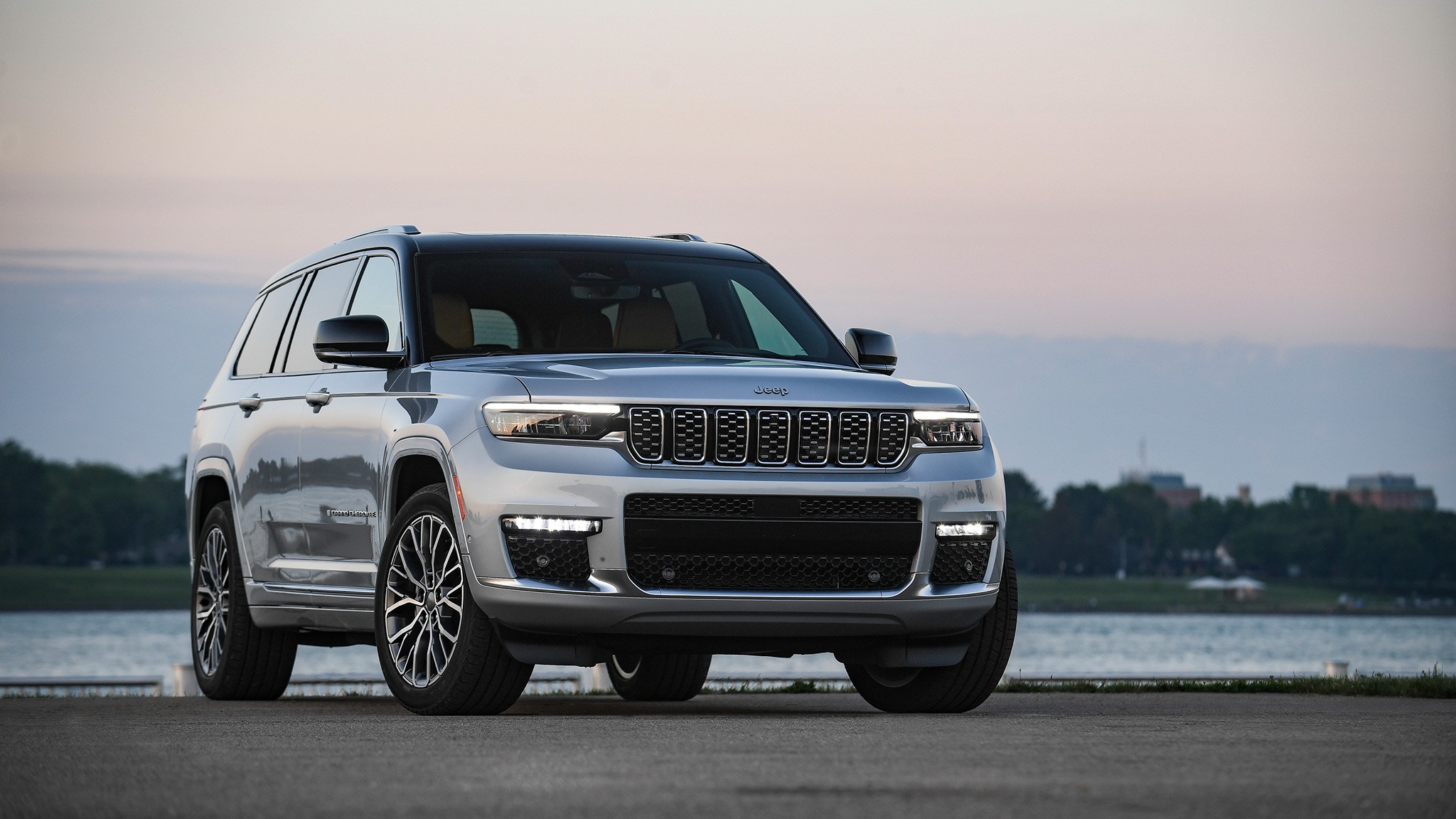 2025 Jeep Grand Cherokee L 28