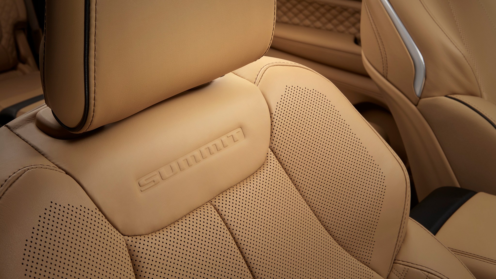 2025 Jeep Grand Cherokee L 42