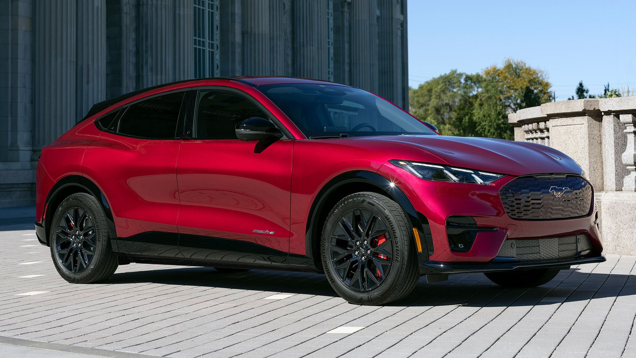 2025 Mustang Mach E Premium Sport Appearance Package 14