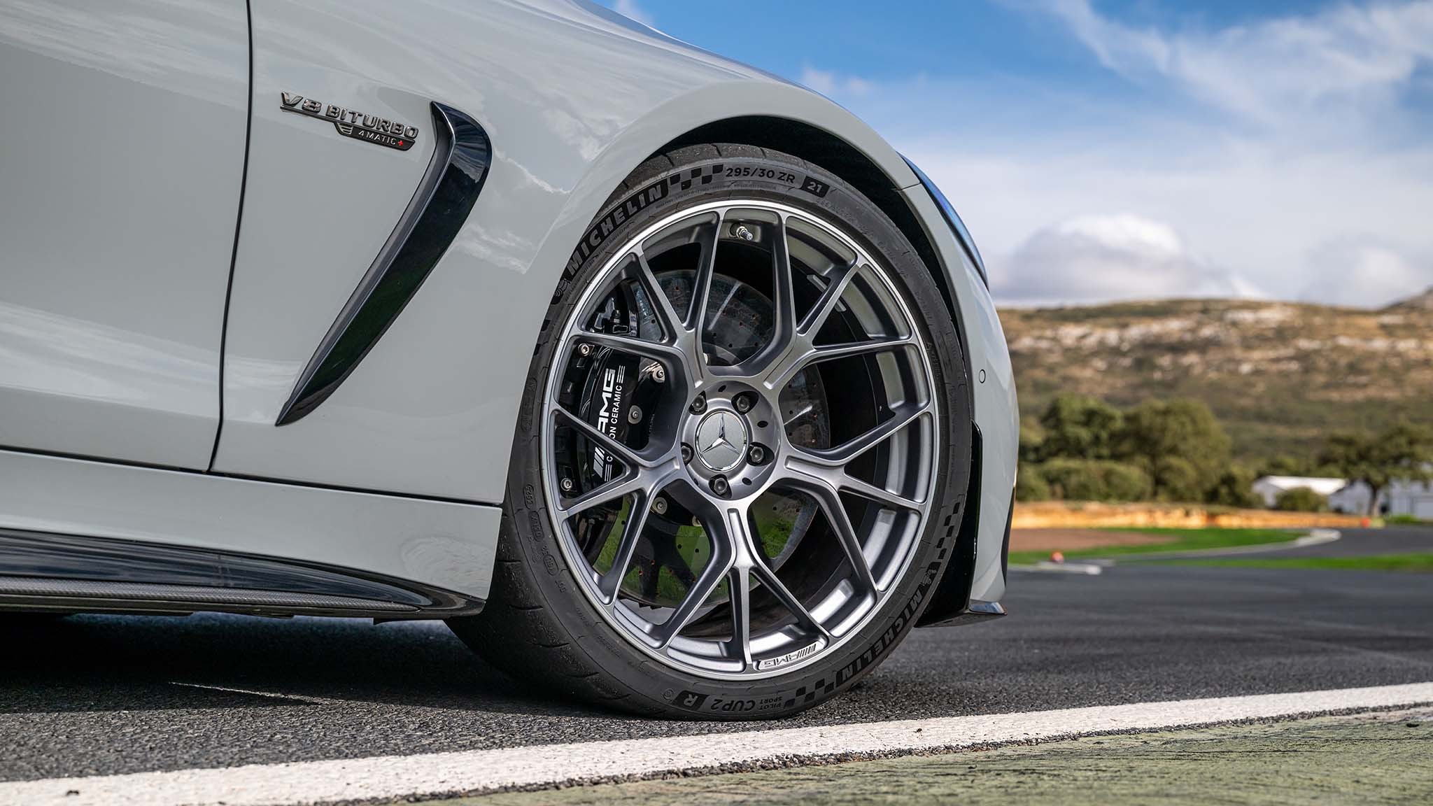 017 2025 mercedes amg gt63 pro 4matic plus