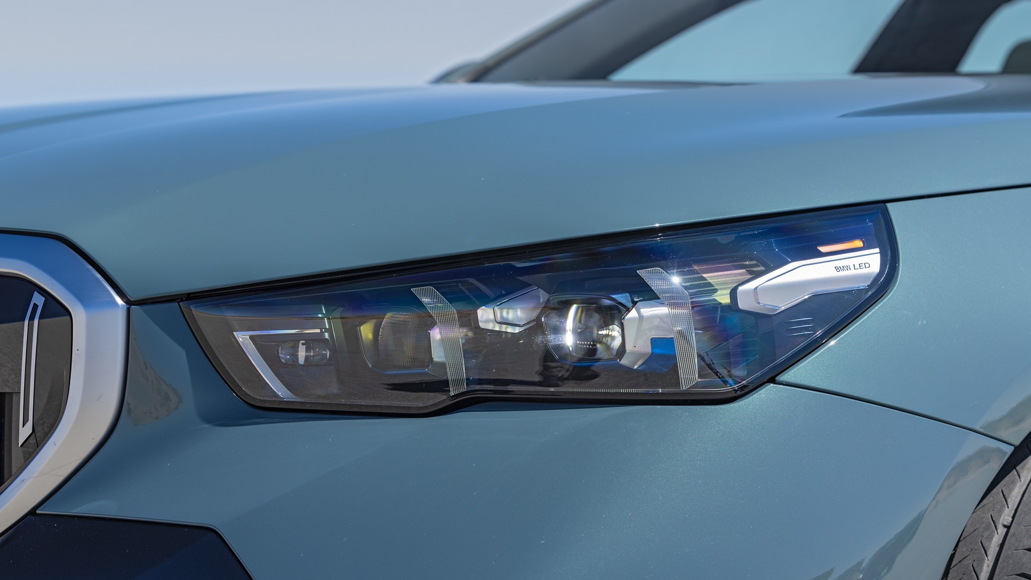 008 2024 BMW i5 eDrive40