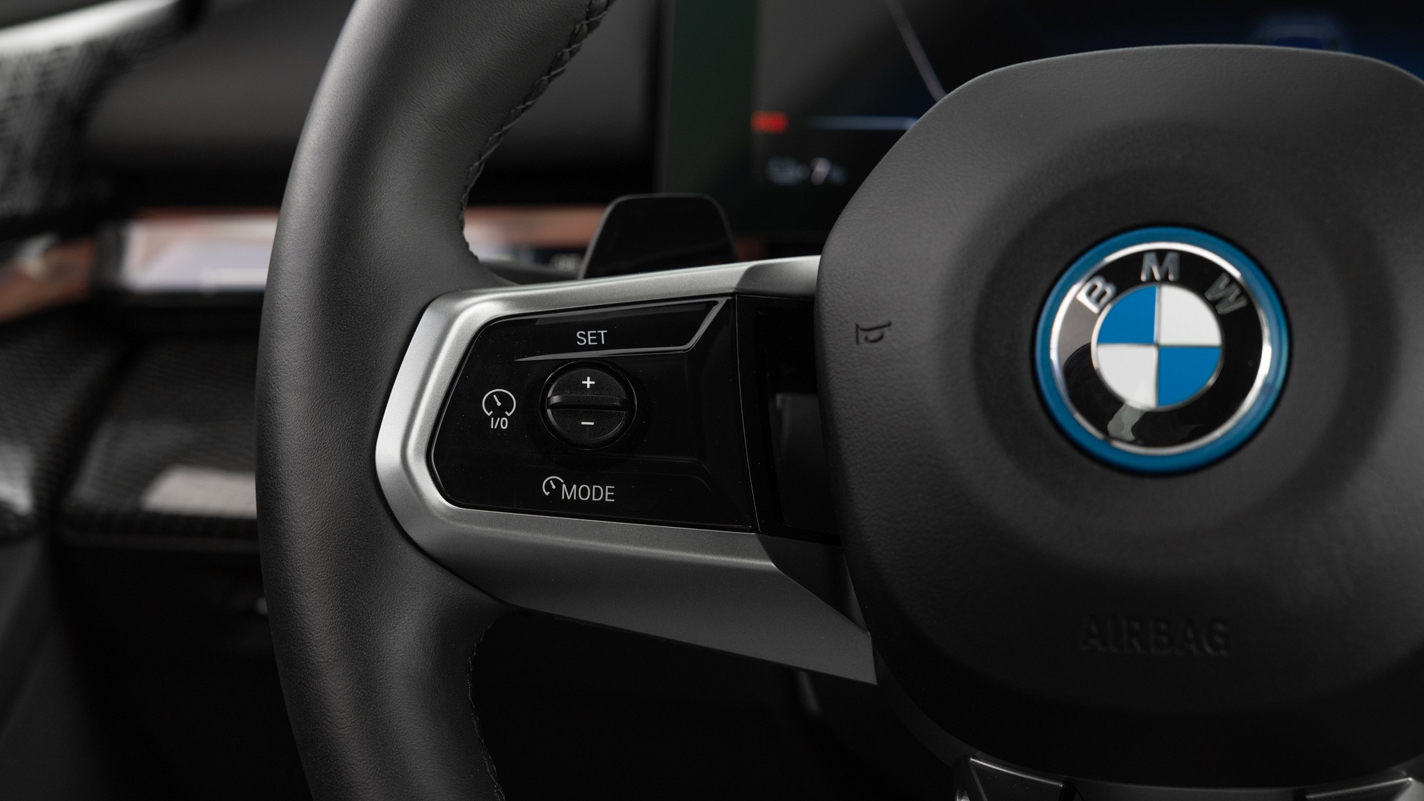 019 2024 BMW i5 eDrive40