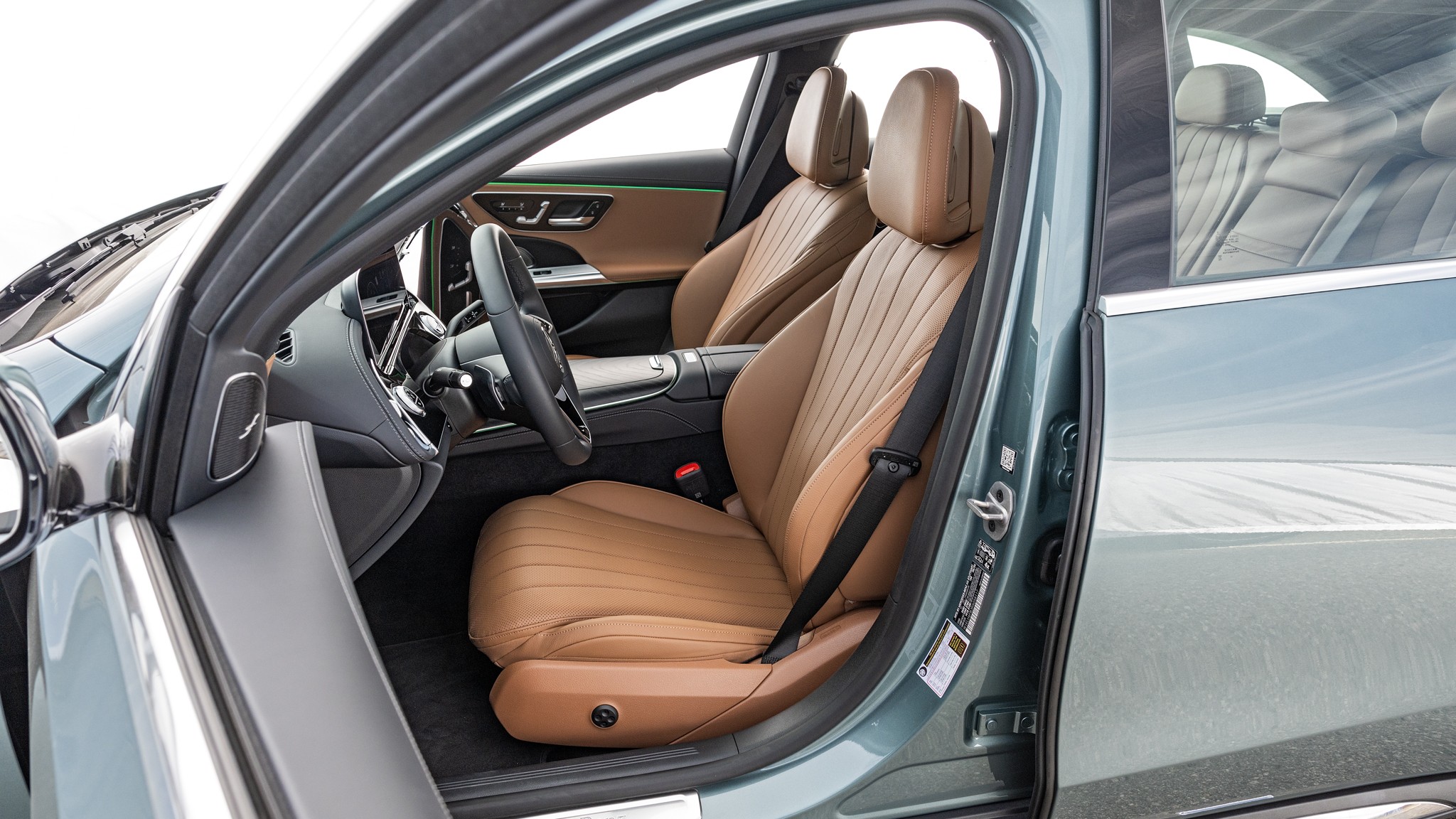 018 2025 Mercedes Benz E450 All Terrain Front Seat