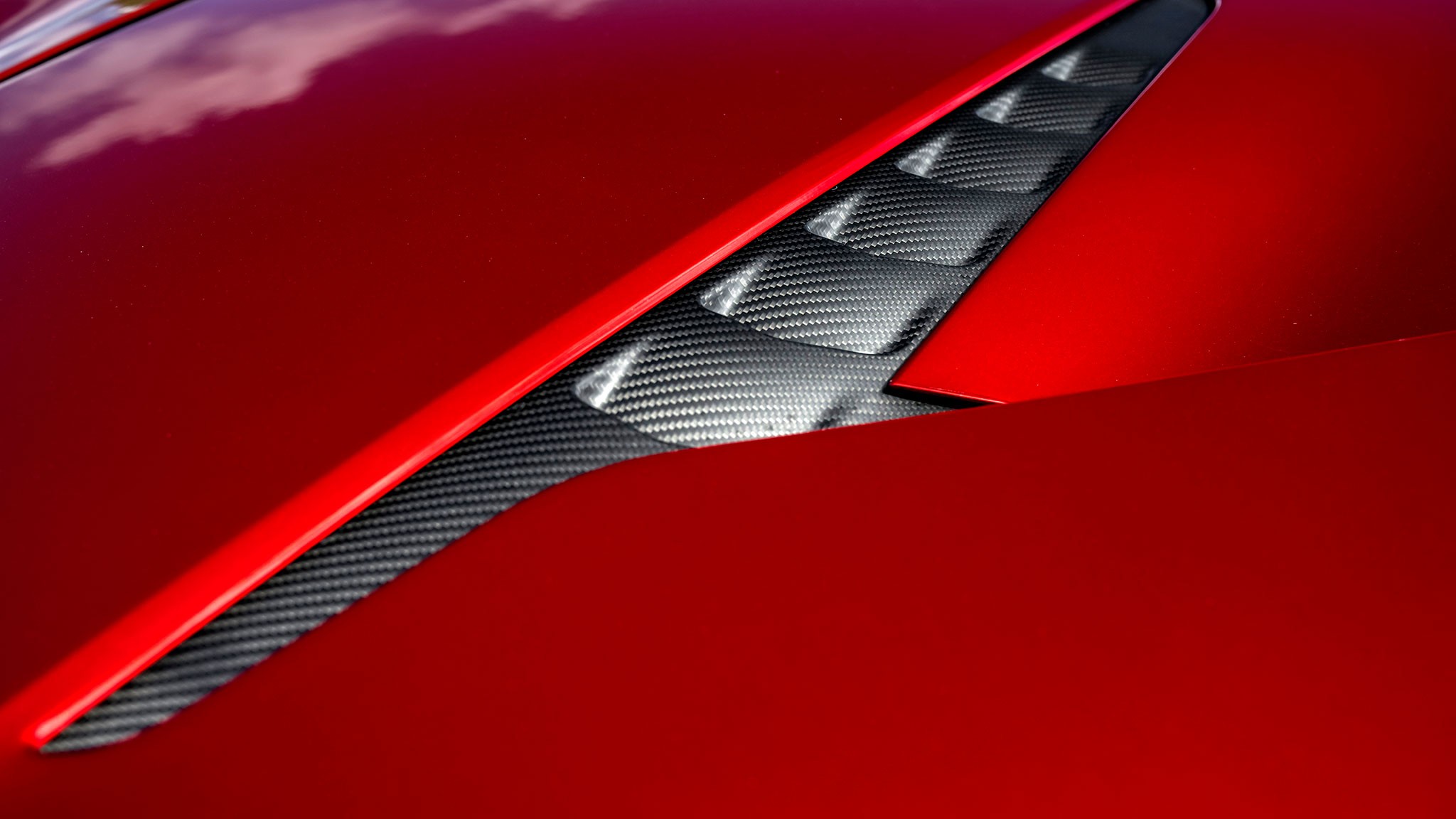 2025 aston martin vanquish 13