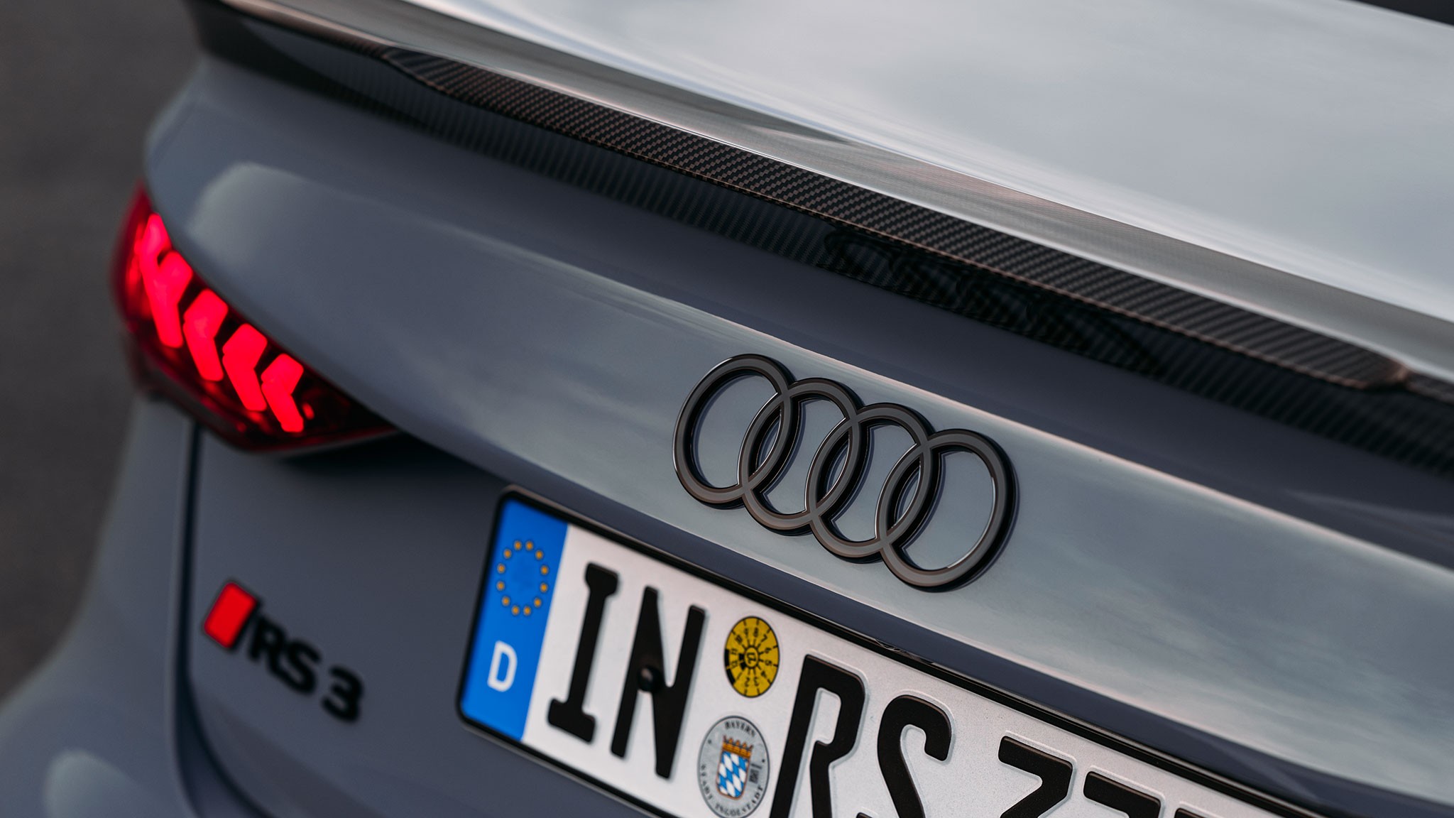 2025 audi rs3 sedan kemoragrey 19