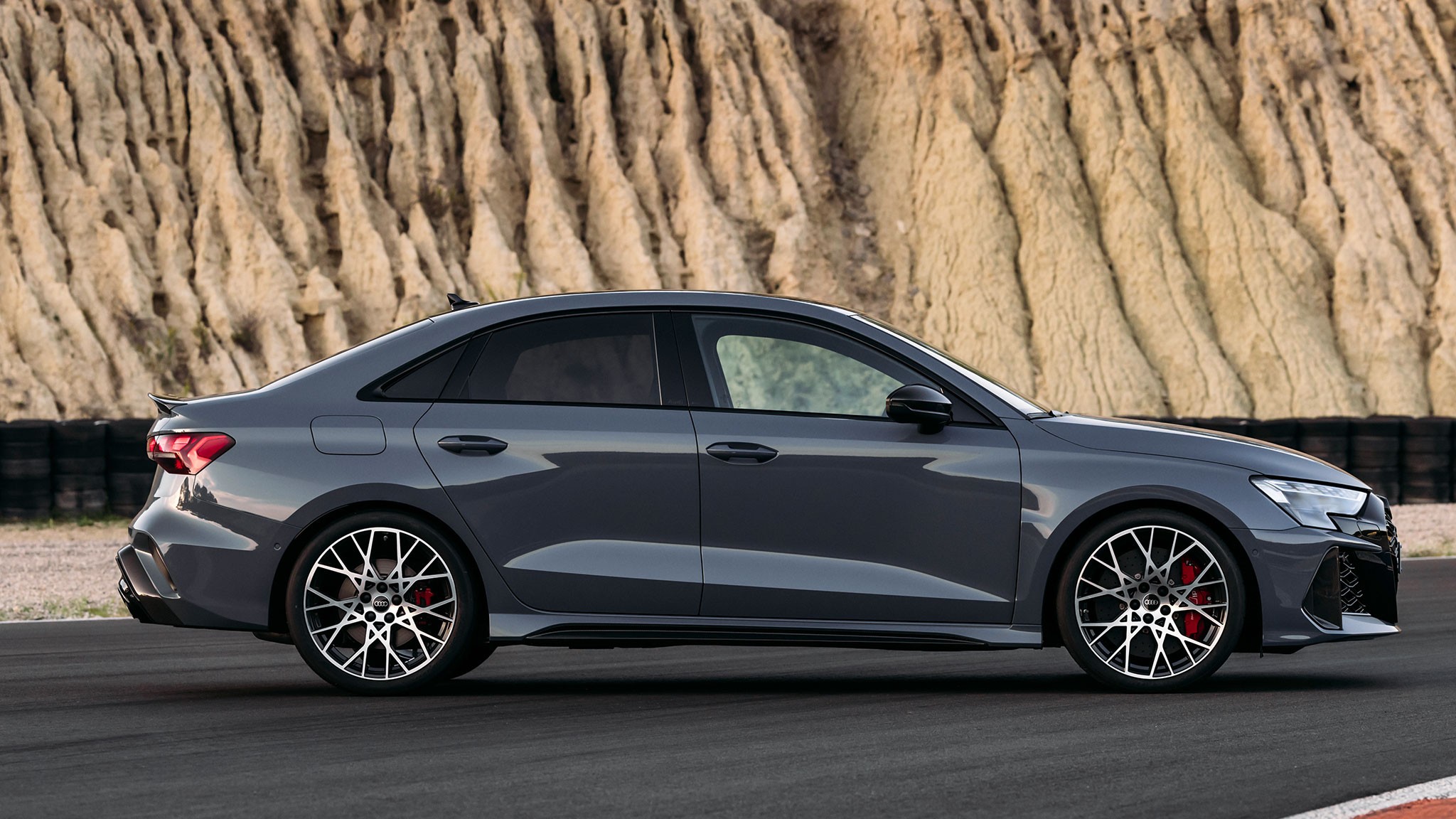 2025 audi rs3 sedan kemoragrey 08