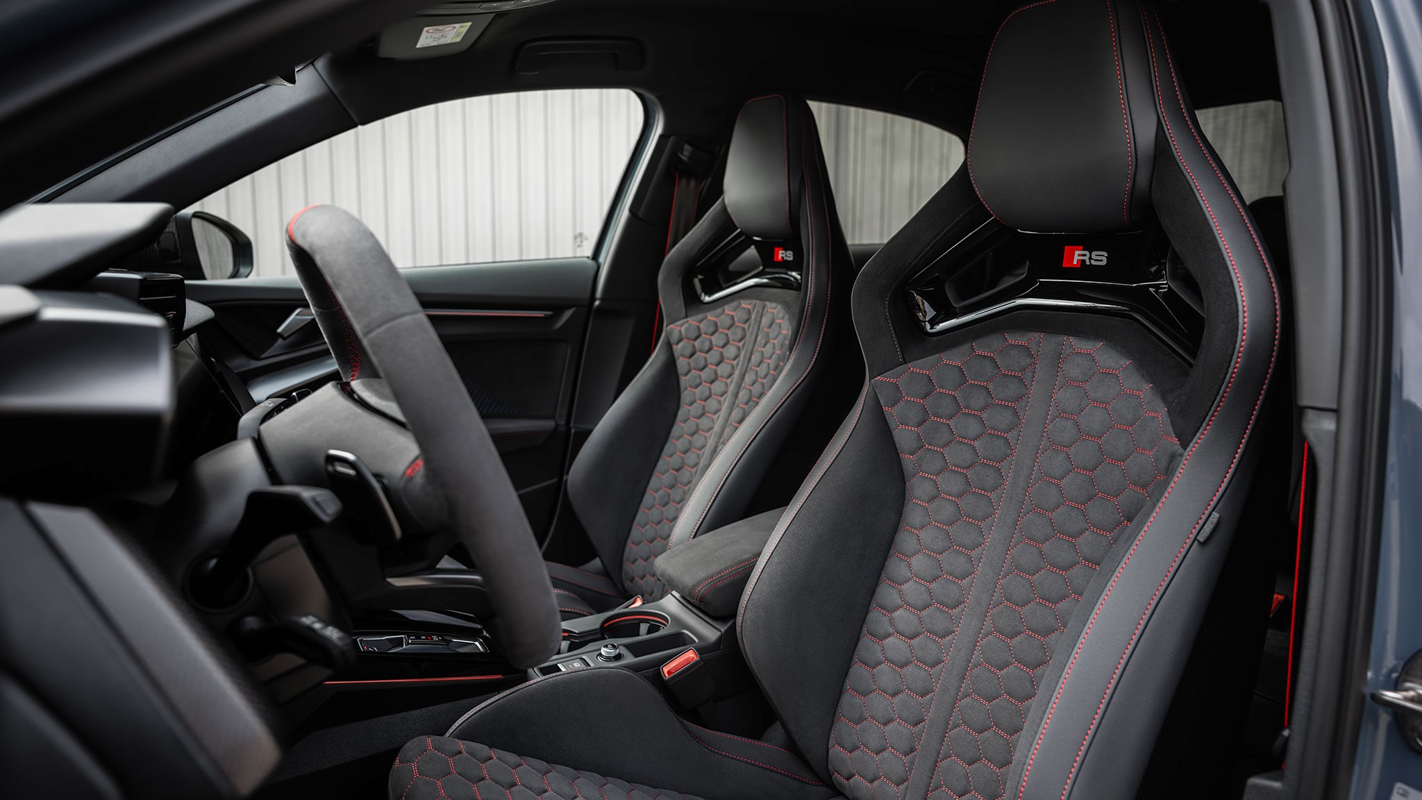 2025 audi rs3 sedan kemoragrey 01