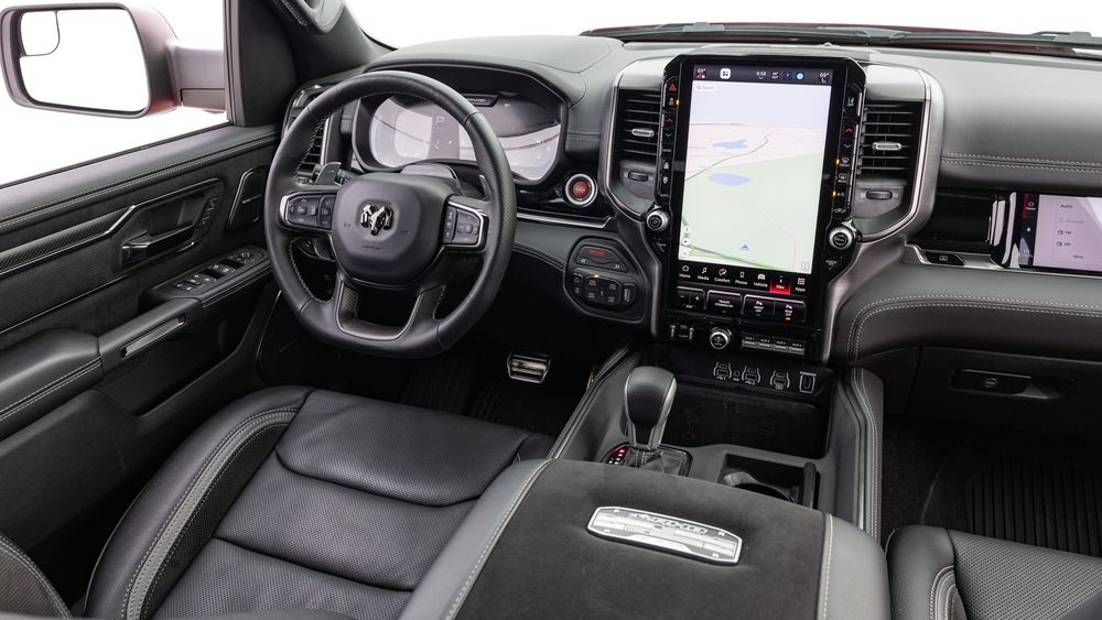 004 2025 RAM 1500 RHO Interior Dash