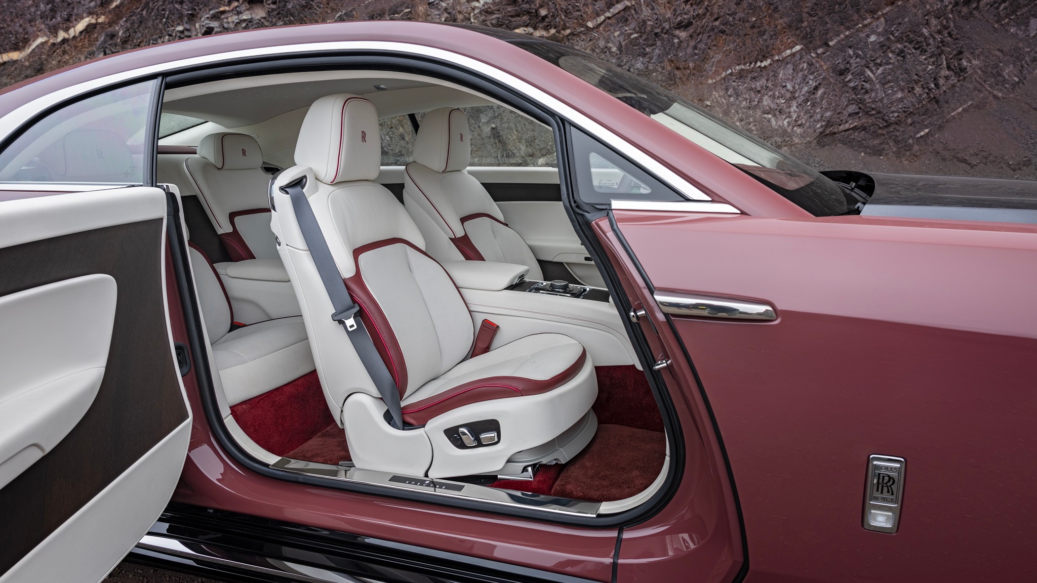 022 2024 Rolls Royce Spectre