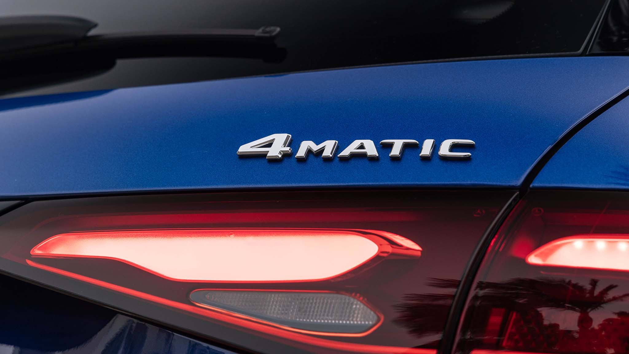 008 2025 mercedes benz glc350e