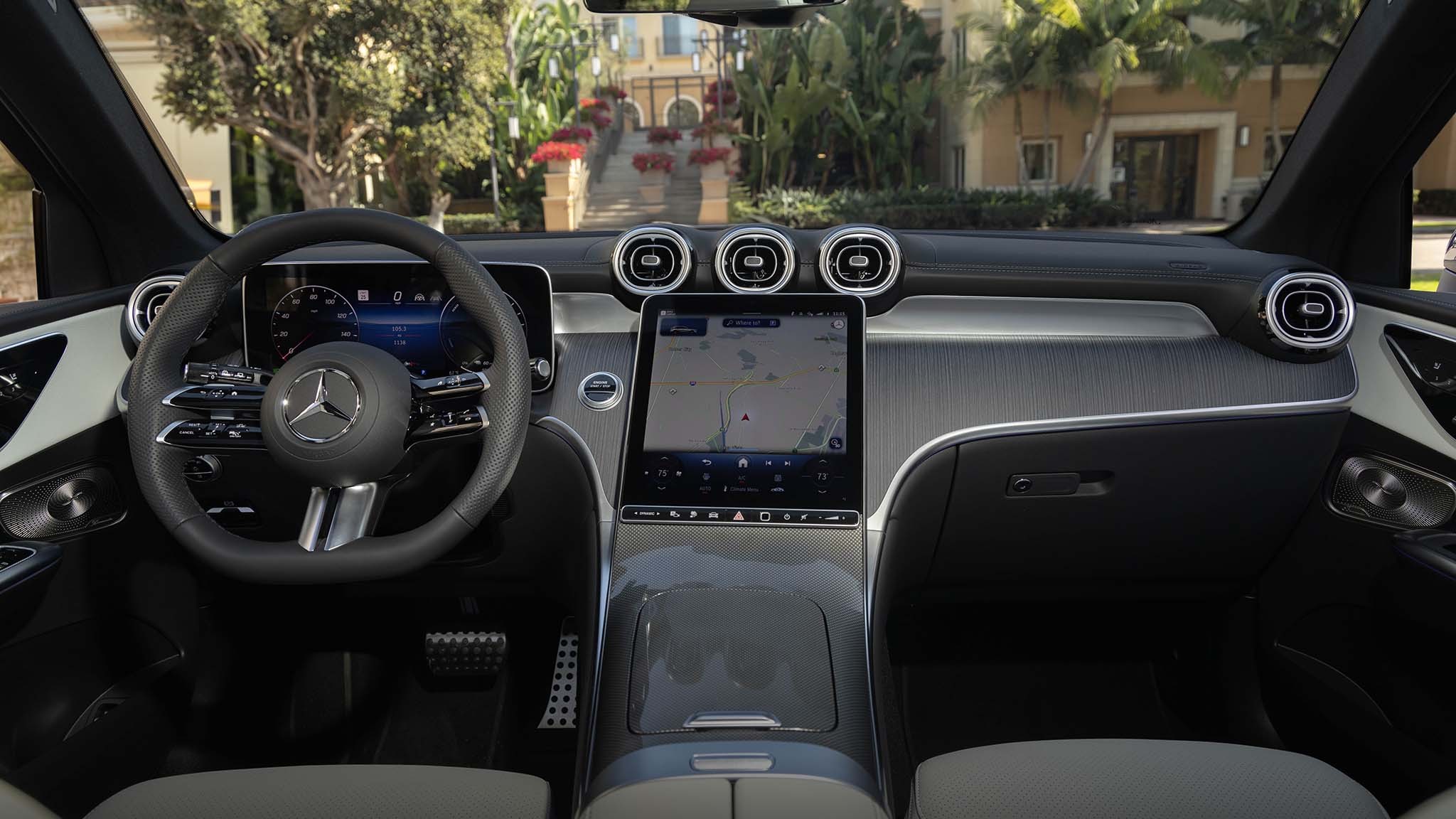 019 2025 mercedes benz glc350e interior