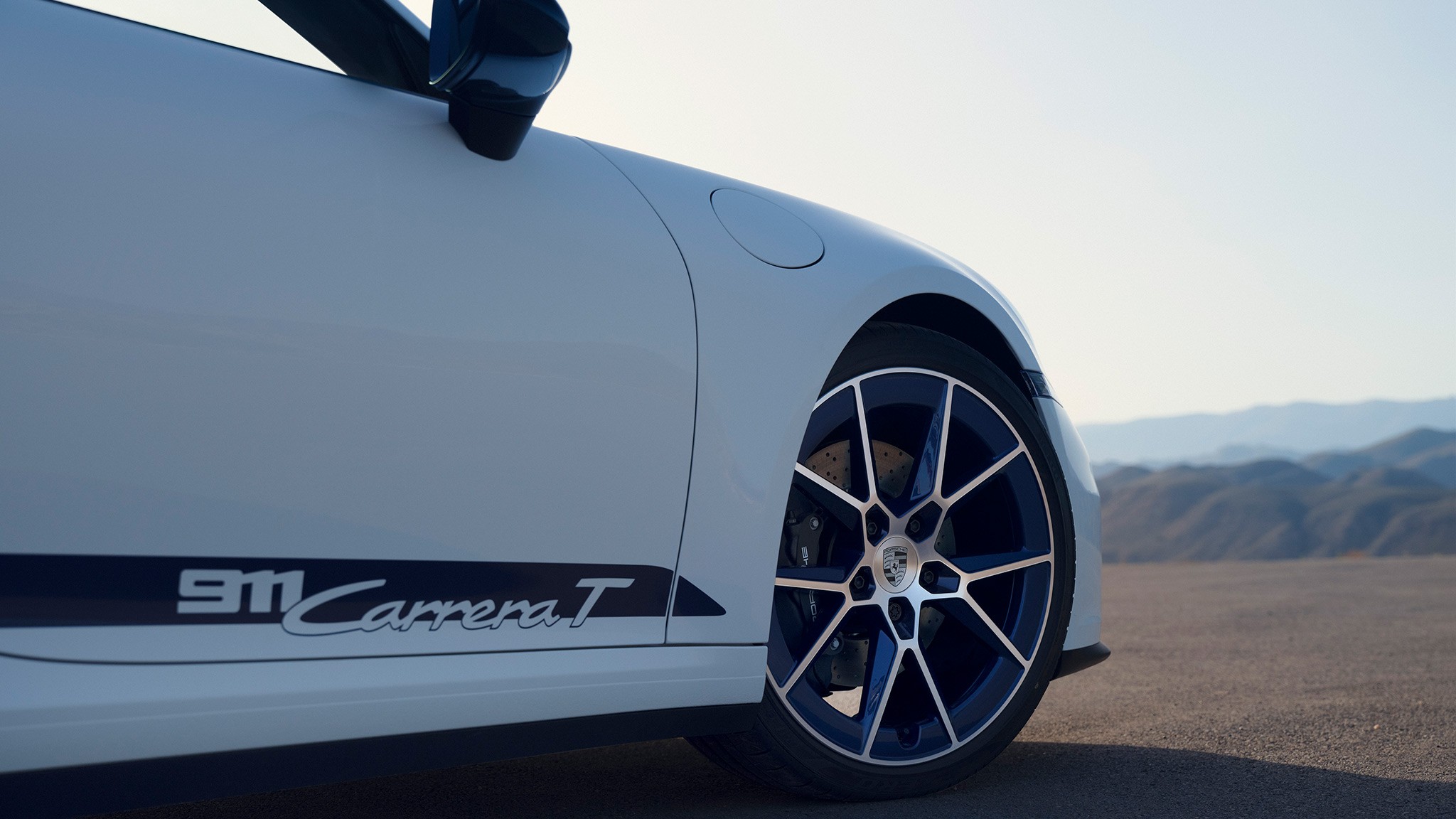 2025 Porsche 911 Carrera T coupe 7