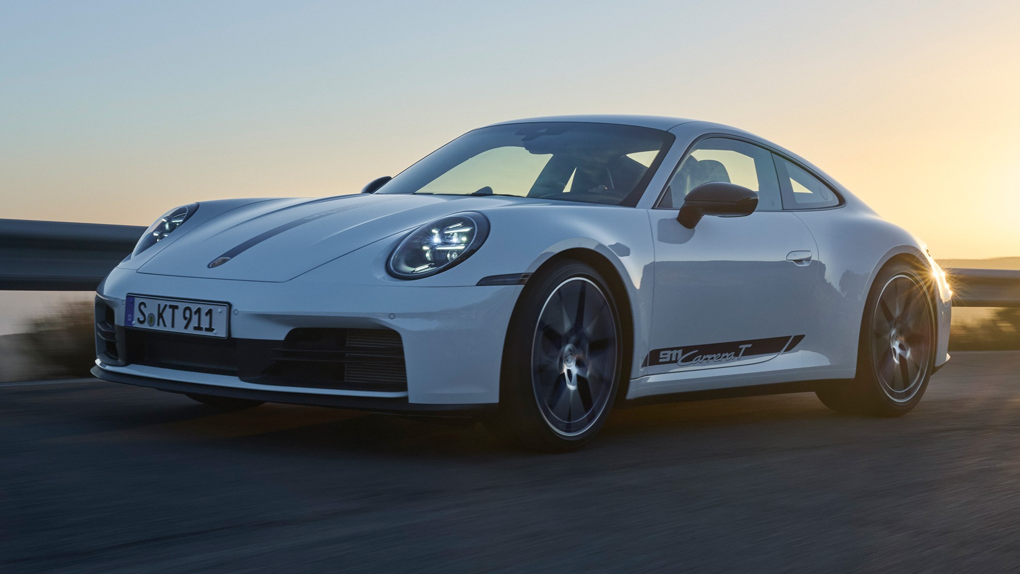 2025 Porsche 911 Carrera T coupe 15