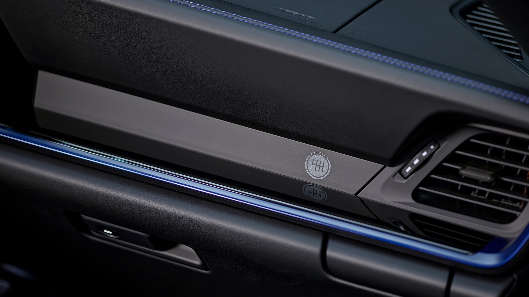 2025 Porsche 911 Carrera T Cabriolet 10