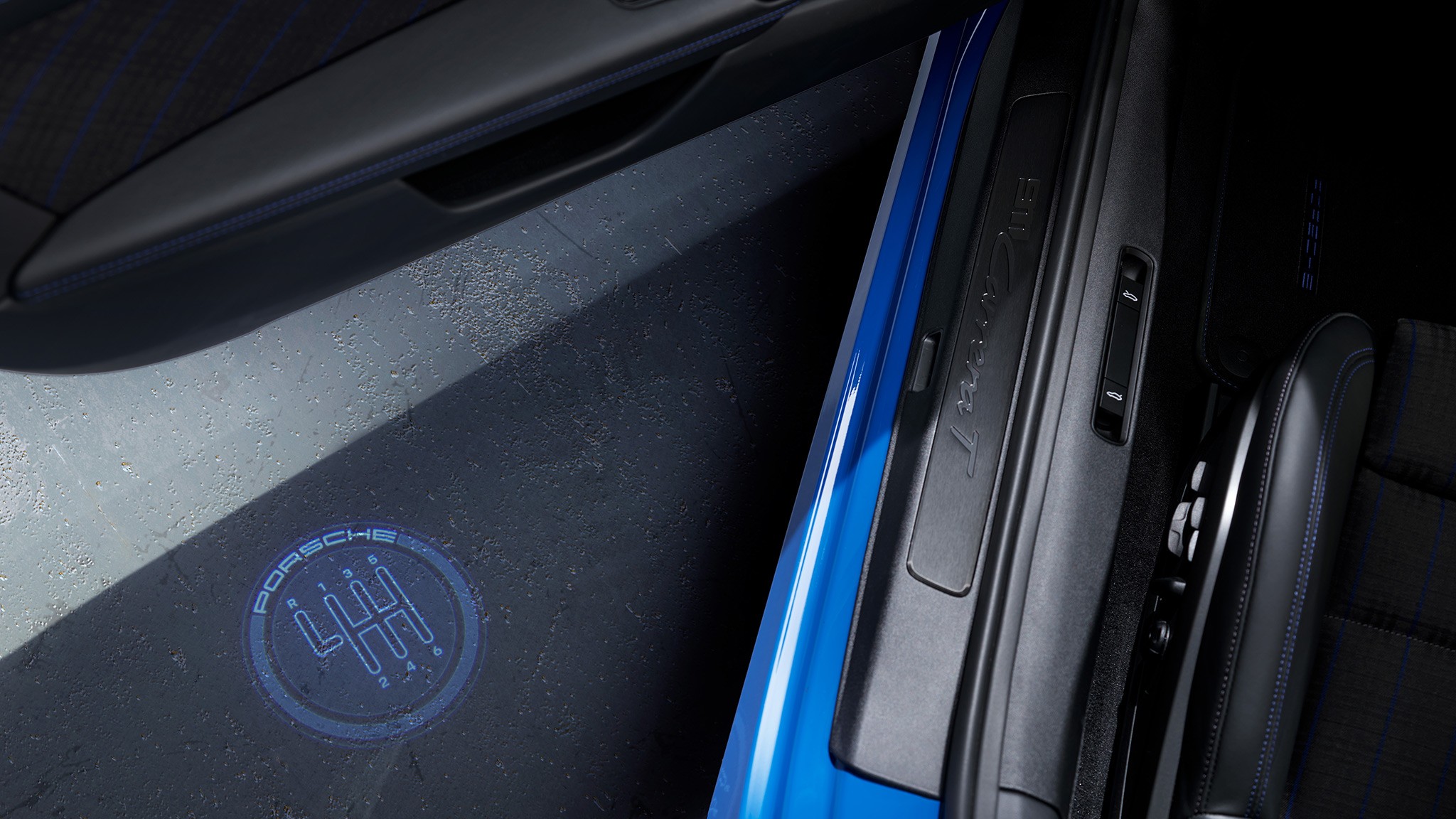 2025 Porsche 911 Carrera T Cabriolet 11