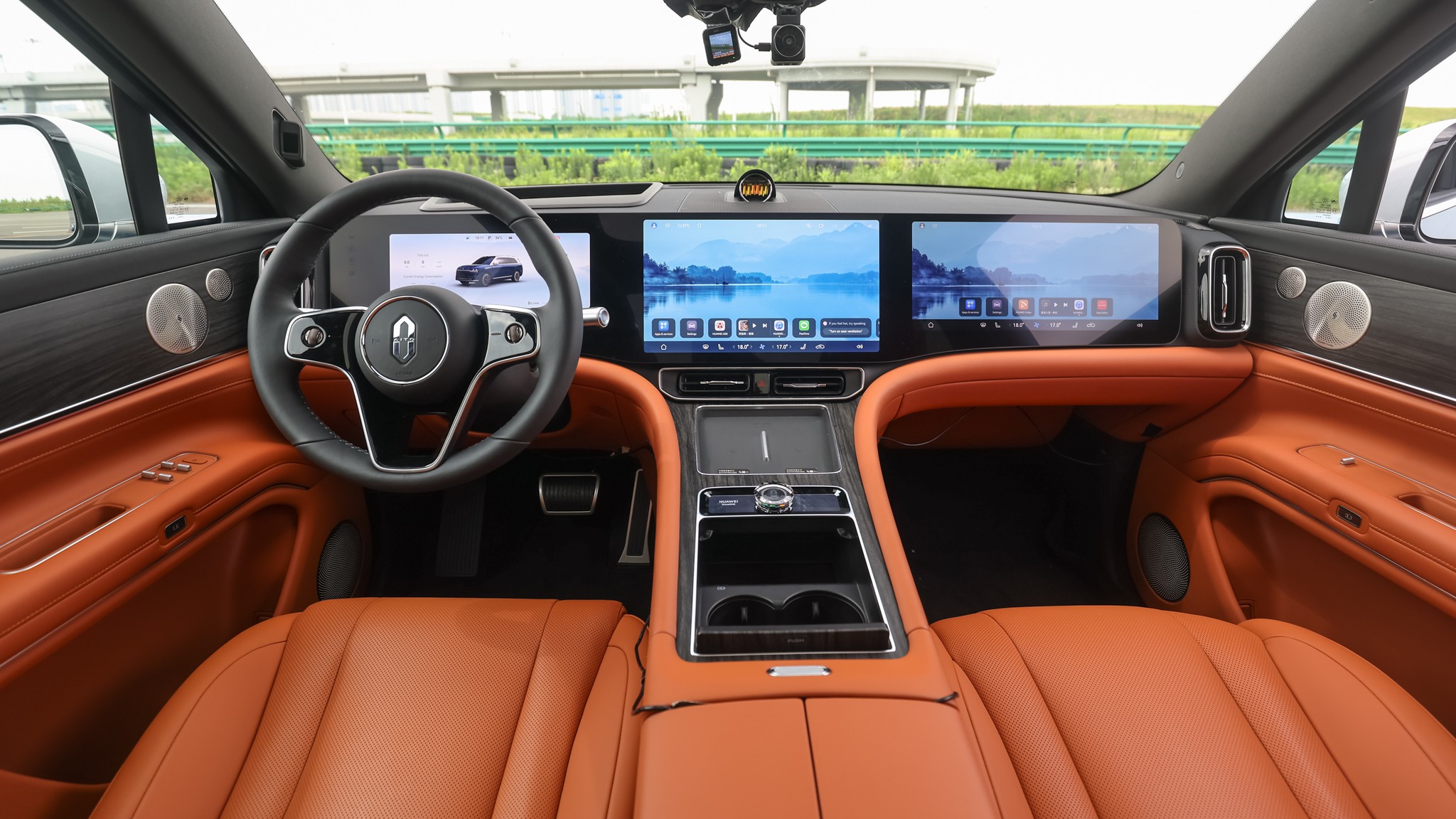 1 2024 Hauwei Aito M9