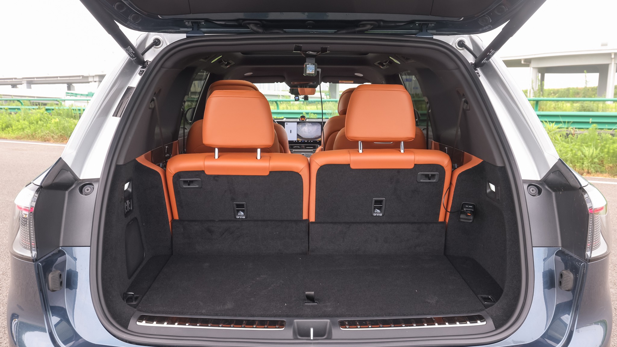 7 2024 Hauwei Aito M9