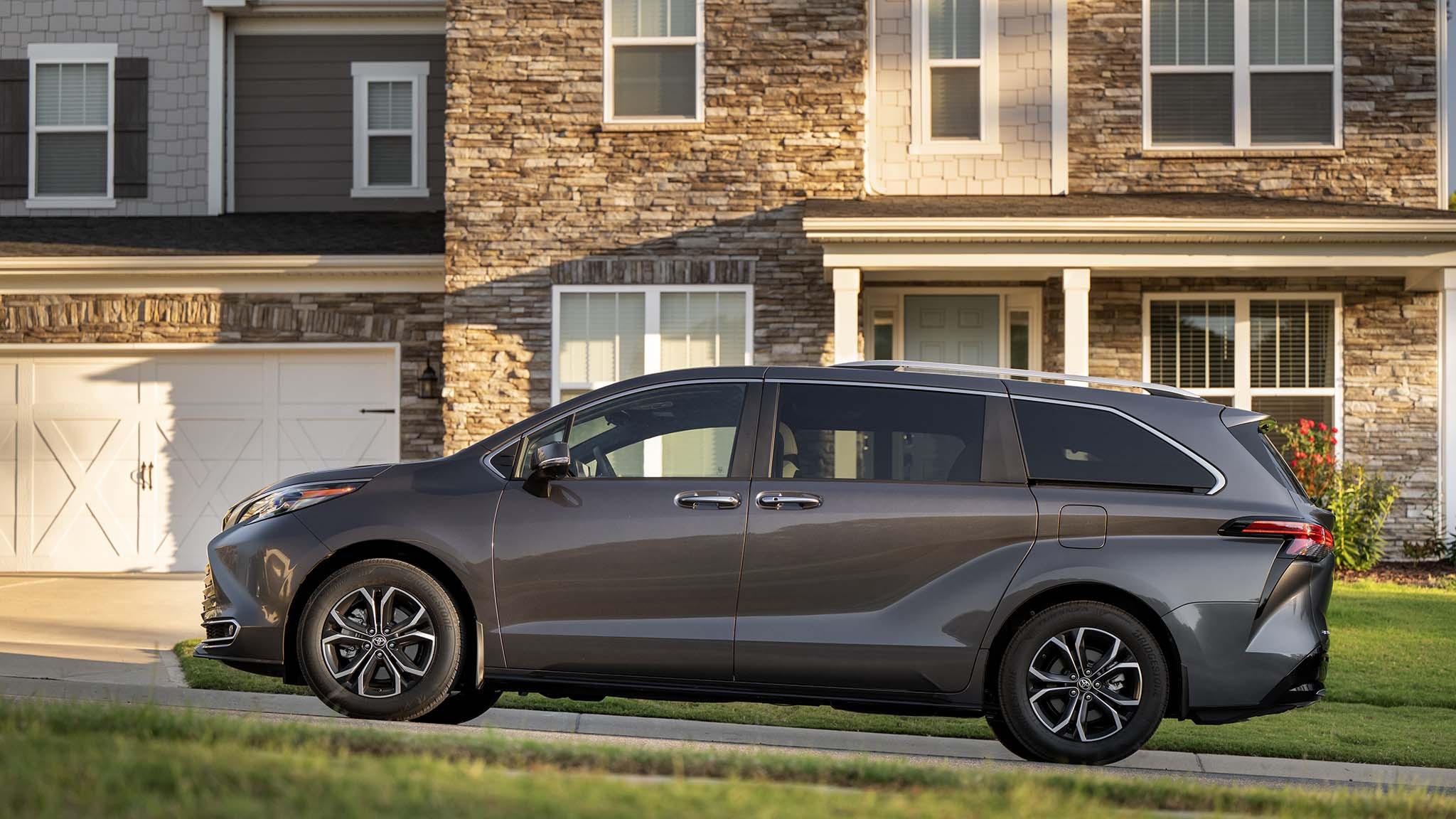 003 2025 toyota sienna