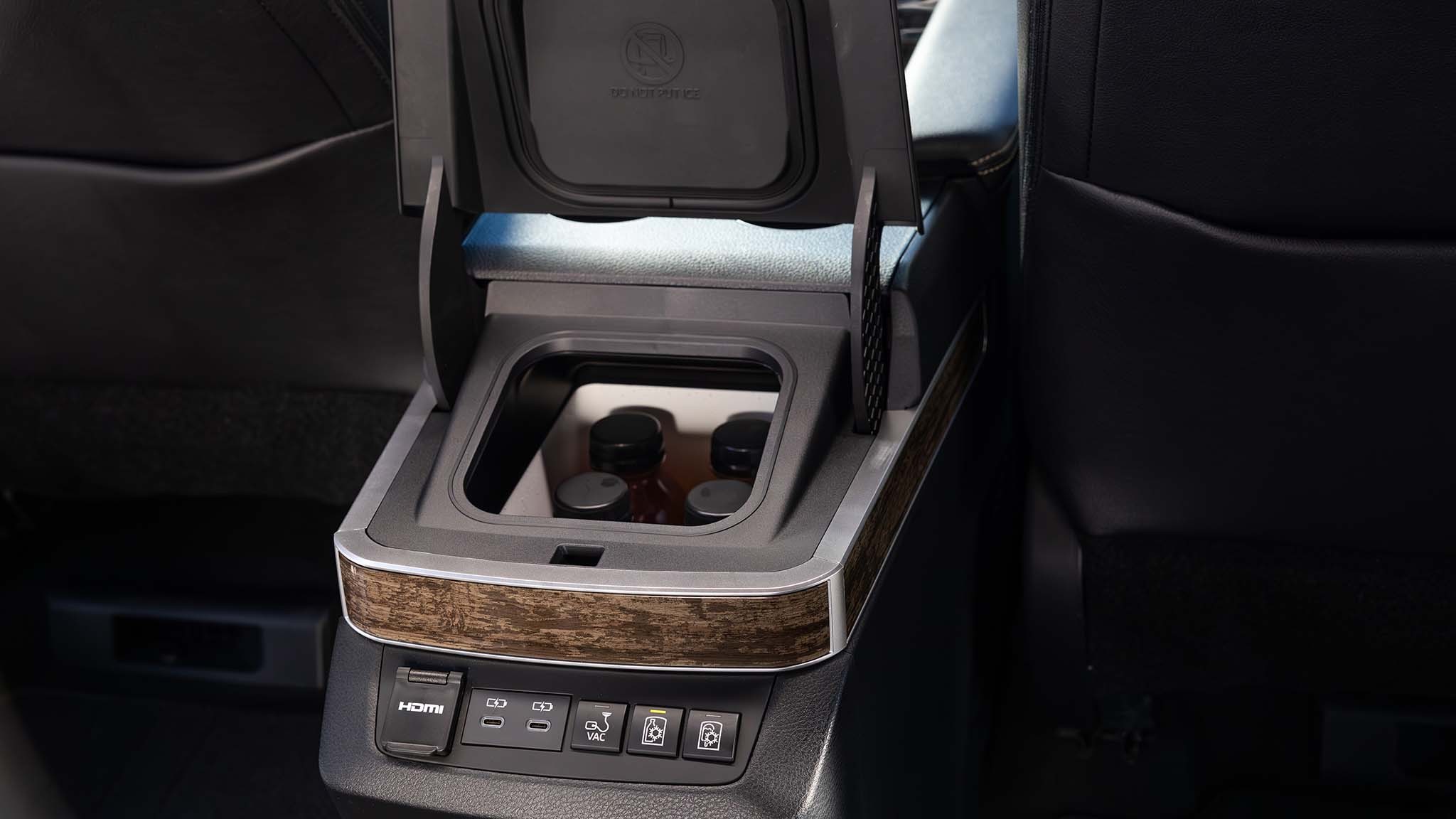 025 2025 toyota sienna