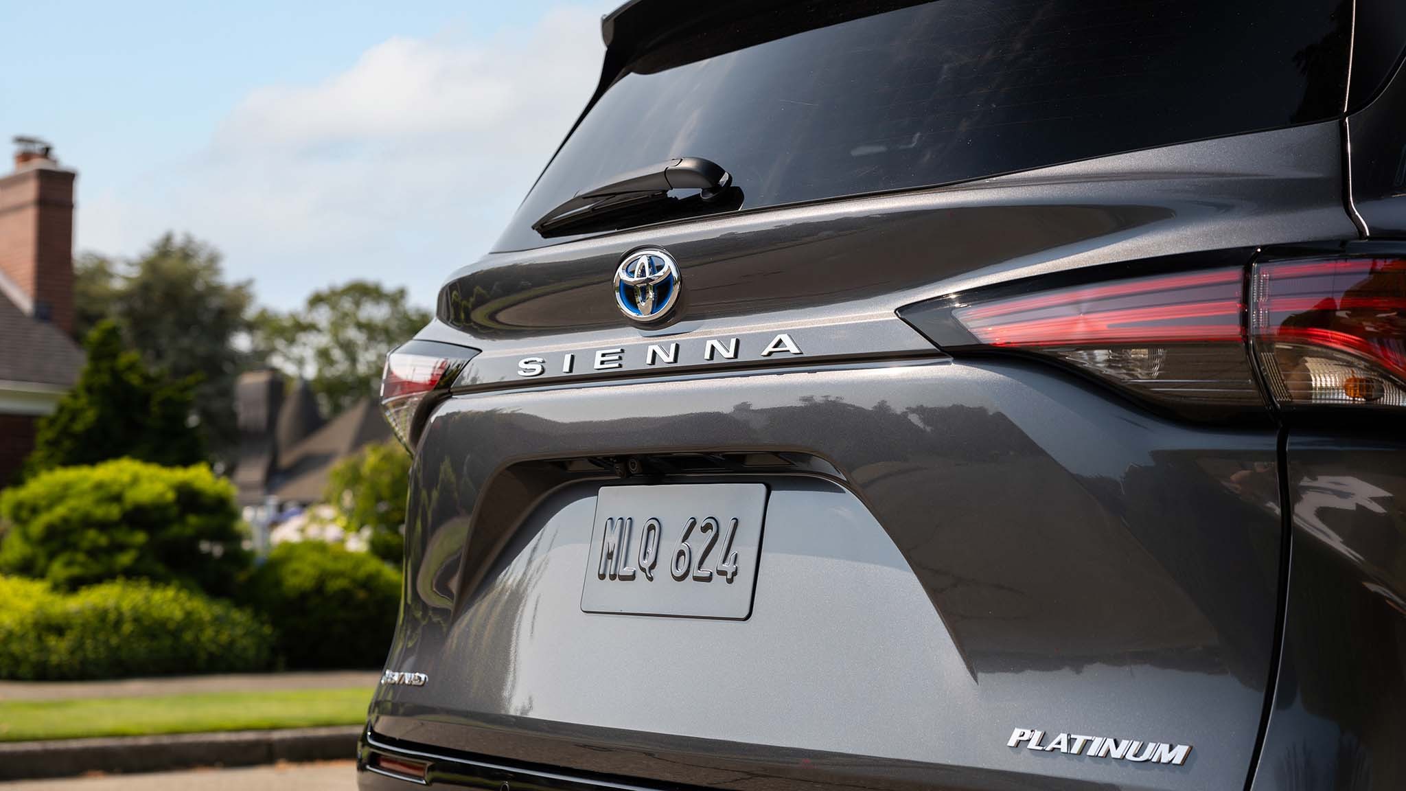 027 2025 toyota sienna