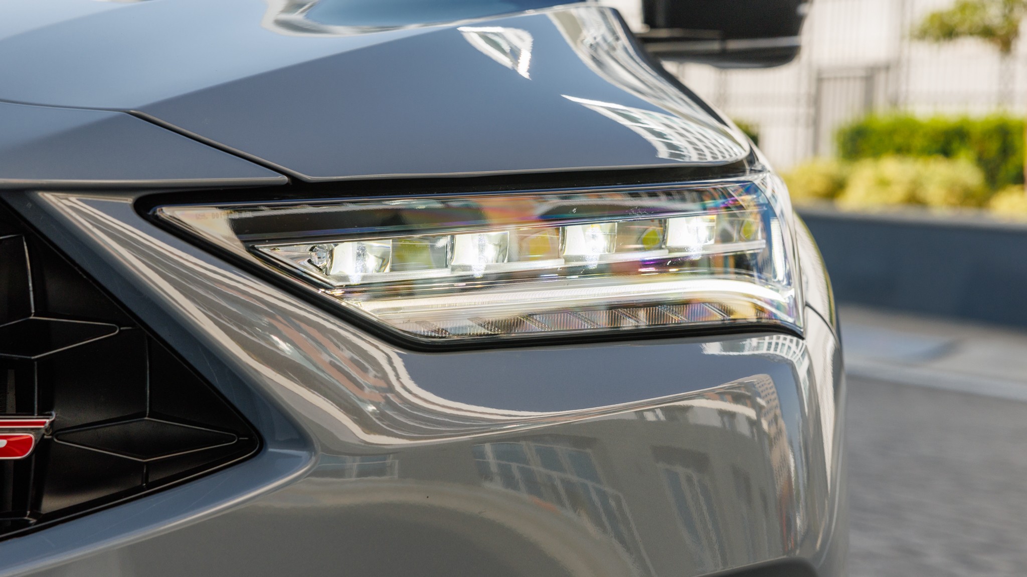 017 2025 Acura MDX headlight