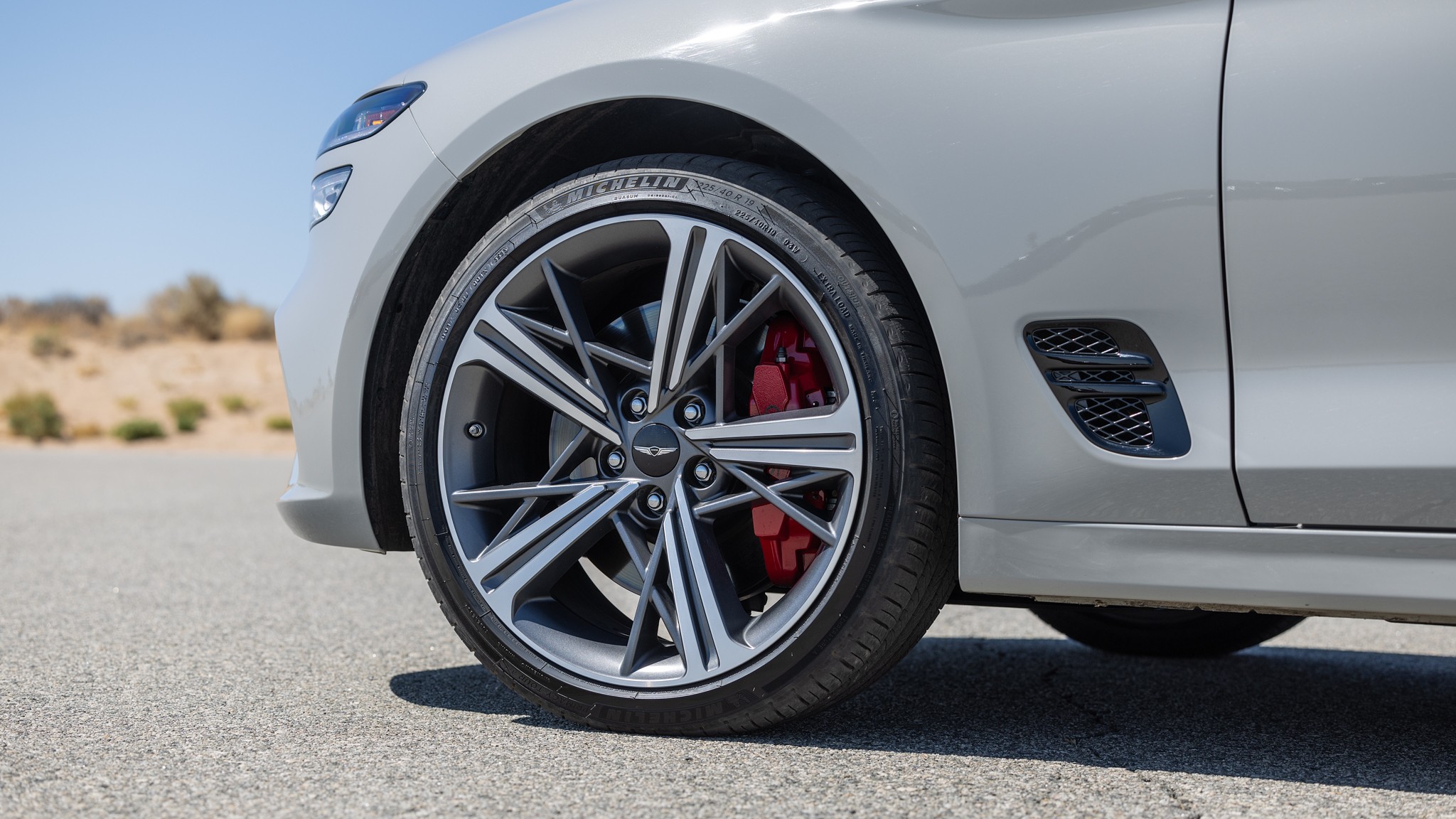 009 2024 Genesis G70 2 5T AWD Wheel