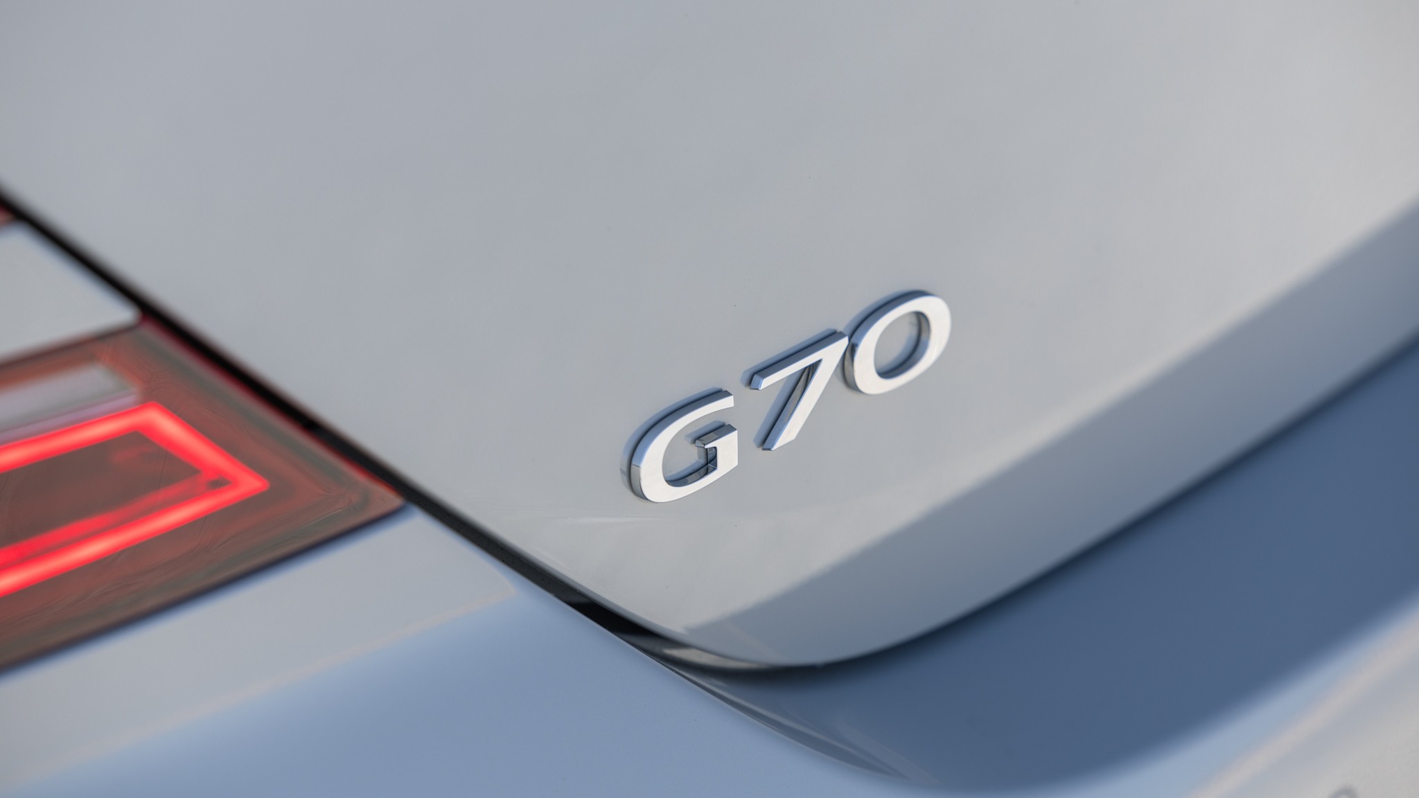 011 2024 Genesis G70 2 5T AWD