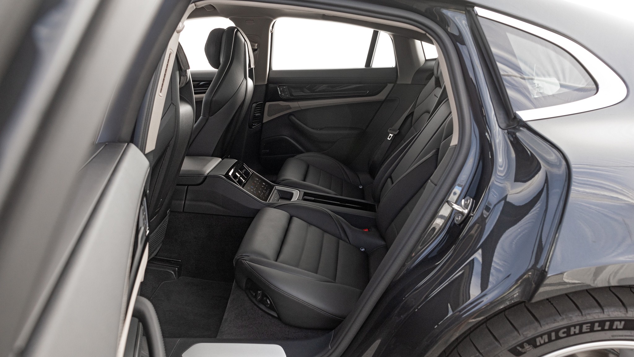 015 2024 Porsche Panamera