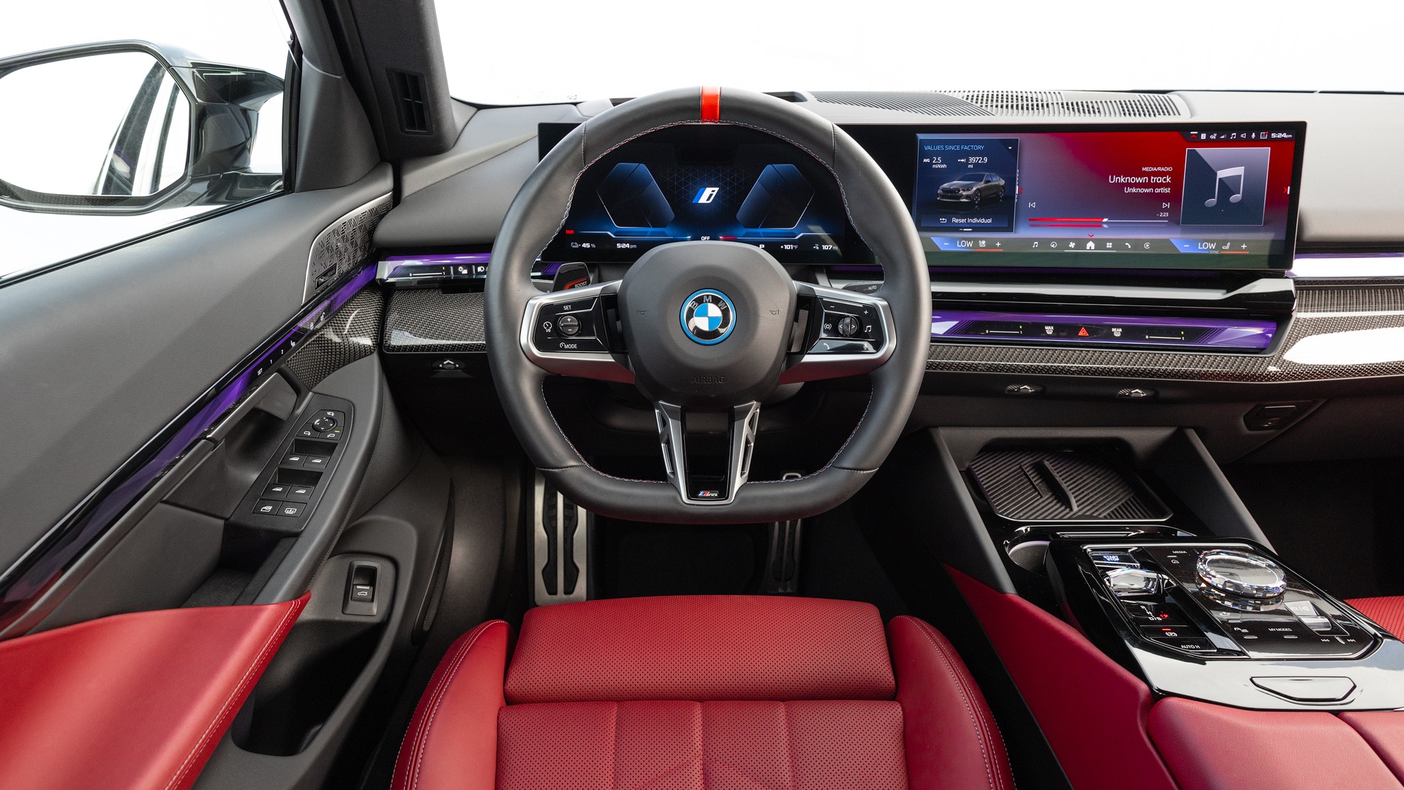 016 2024 BMW i5 M60 xDrive Interior