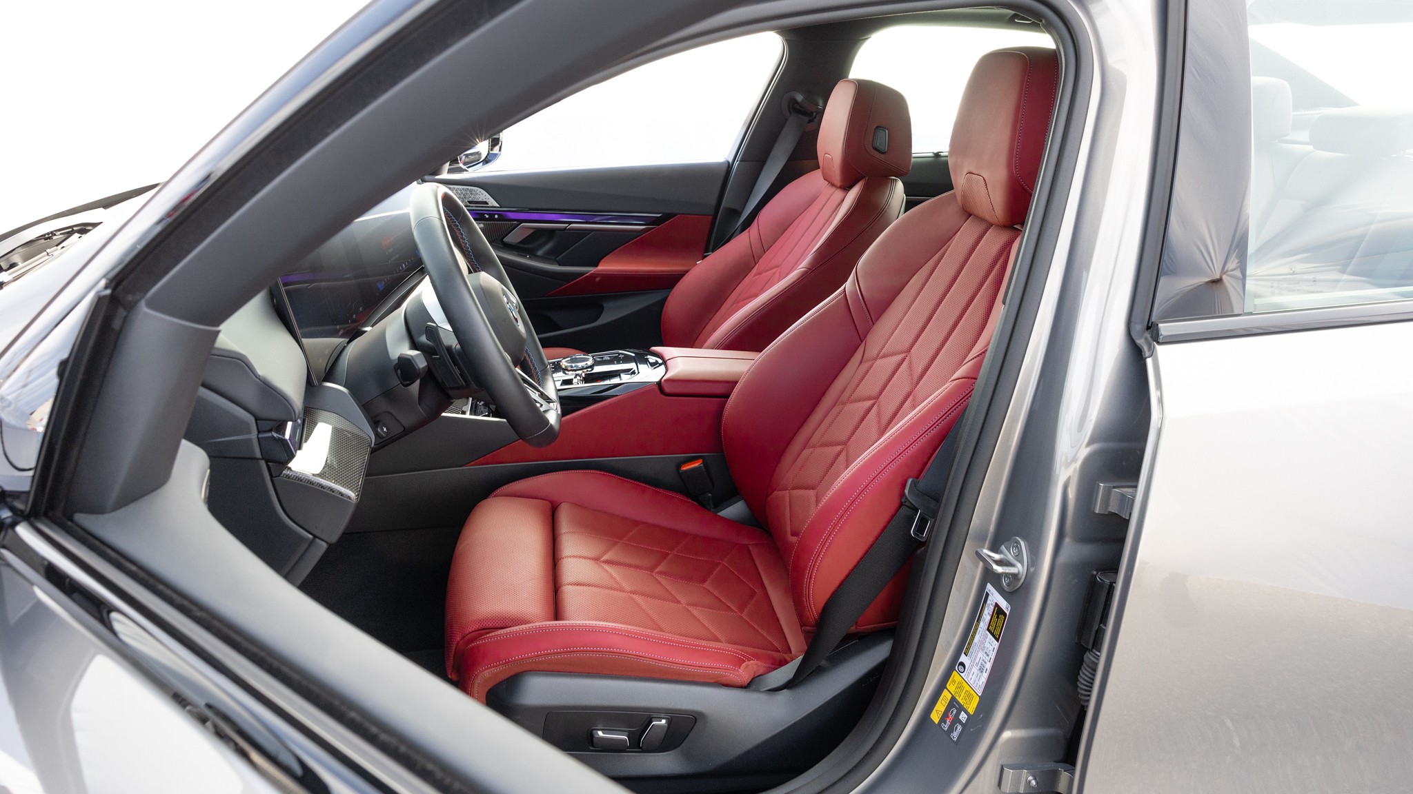 017 2024 BMW i5 M60 xDrive Front Seat