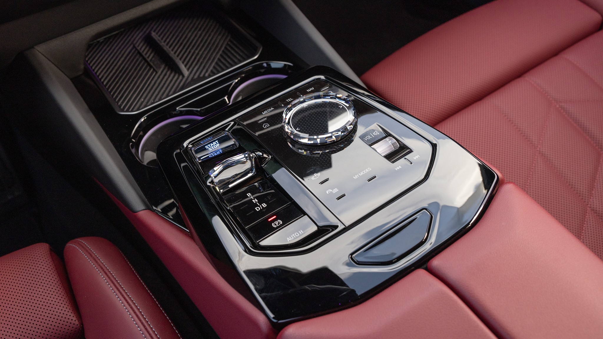 020 2024 BMW i5 M60 xDrive