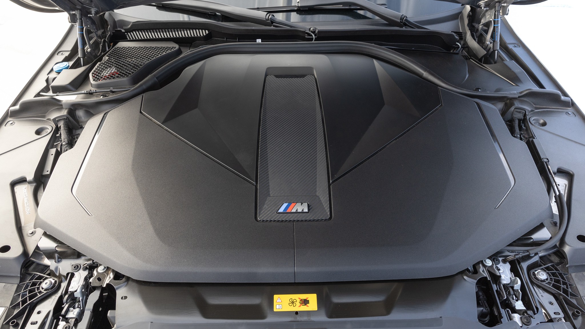 025 2024 BMW i5 M60 xDrive