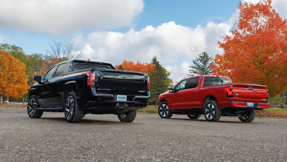 003 F150 Lightning vs Siilverado EV