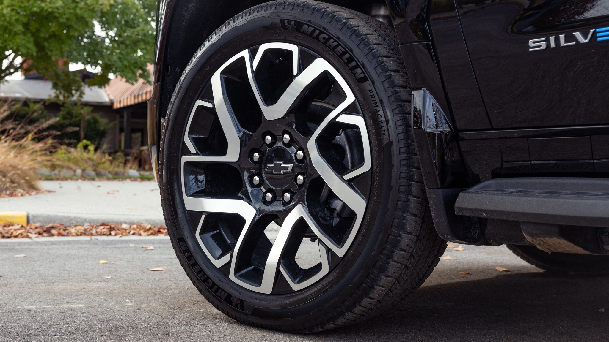 009 2024 Chevy Silverado EV RST wheel