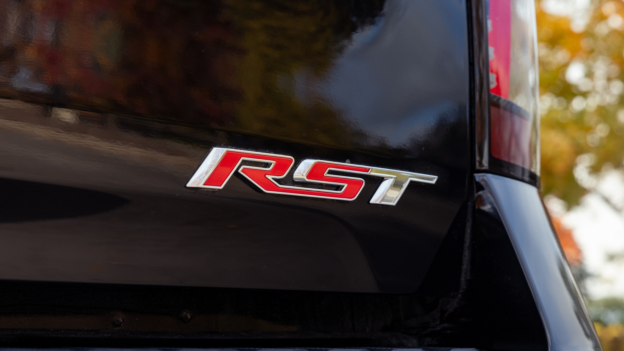 015 2024 Chevy Silverado EV RST