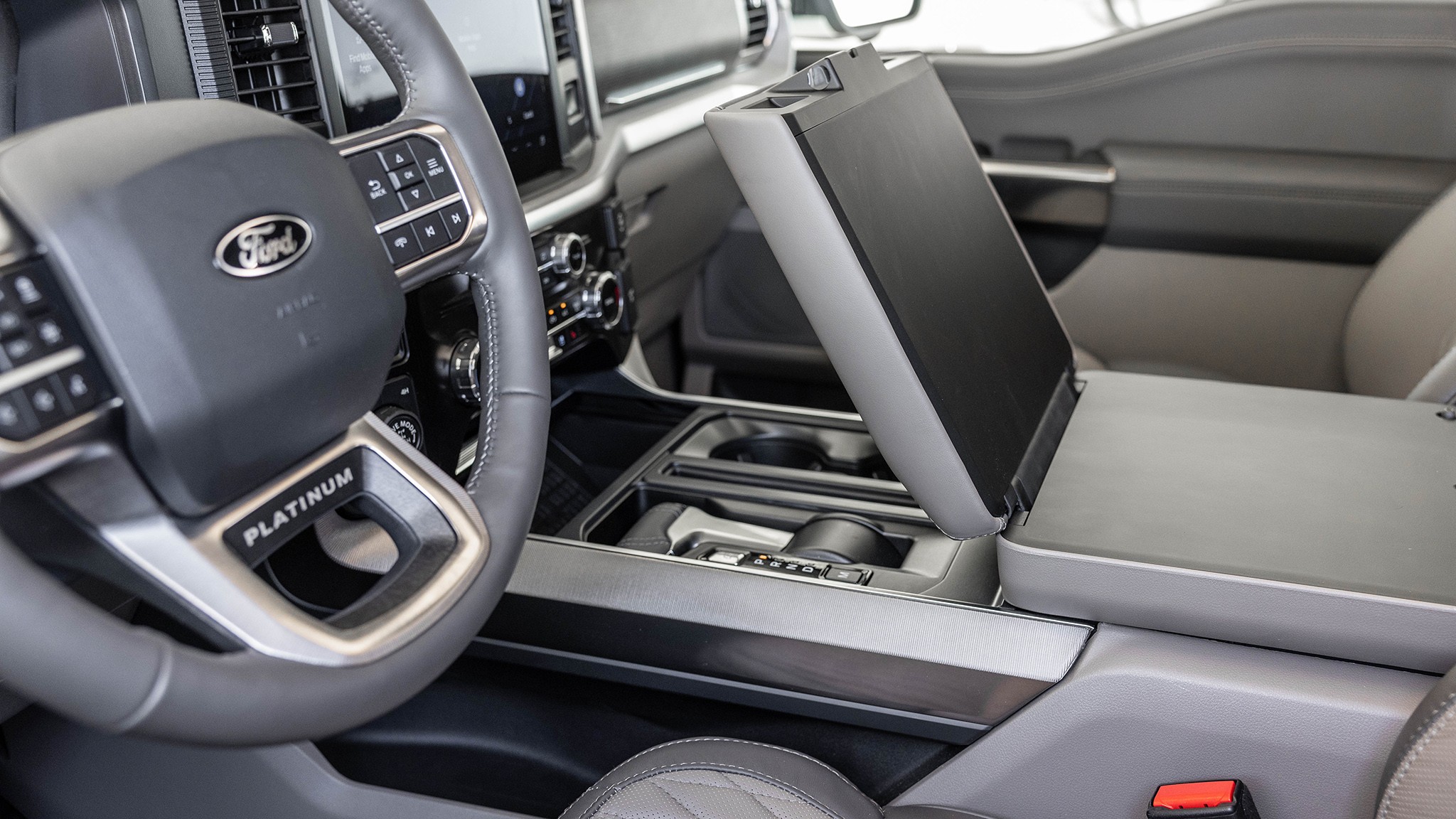 006 2025 Ford F 150 Hybrid King Ranch interior