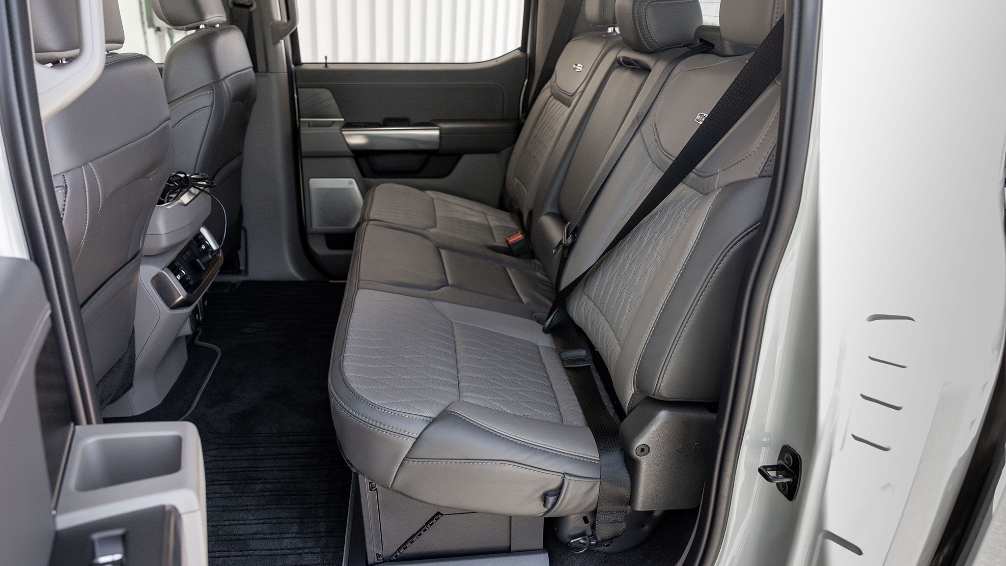 008 2025 Ford F 150 Hybrid King Ranch interior