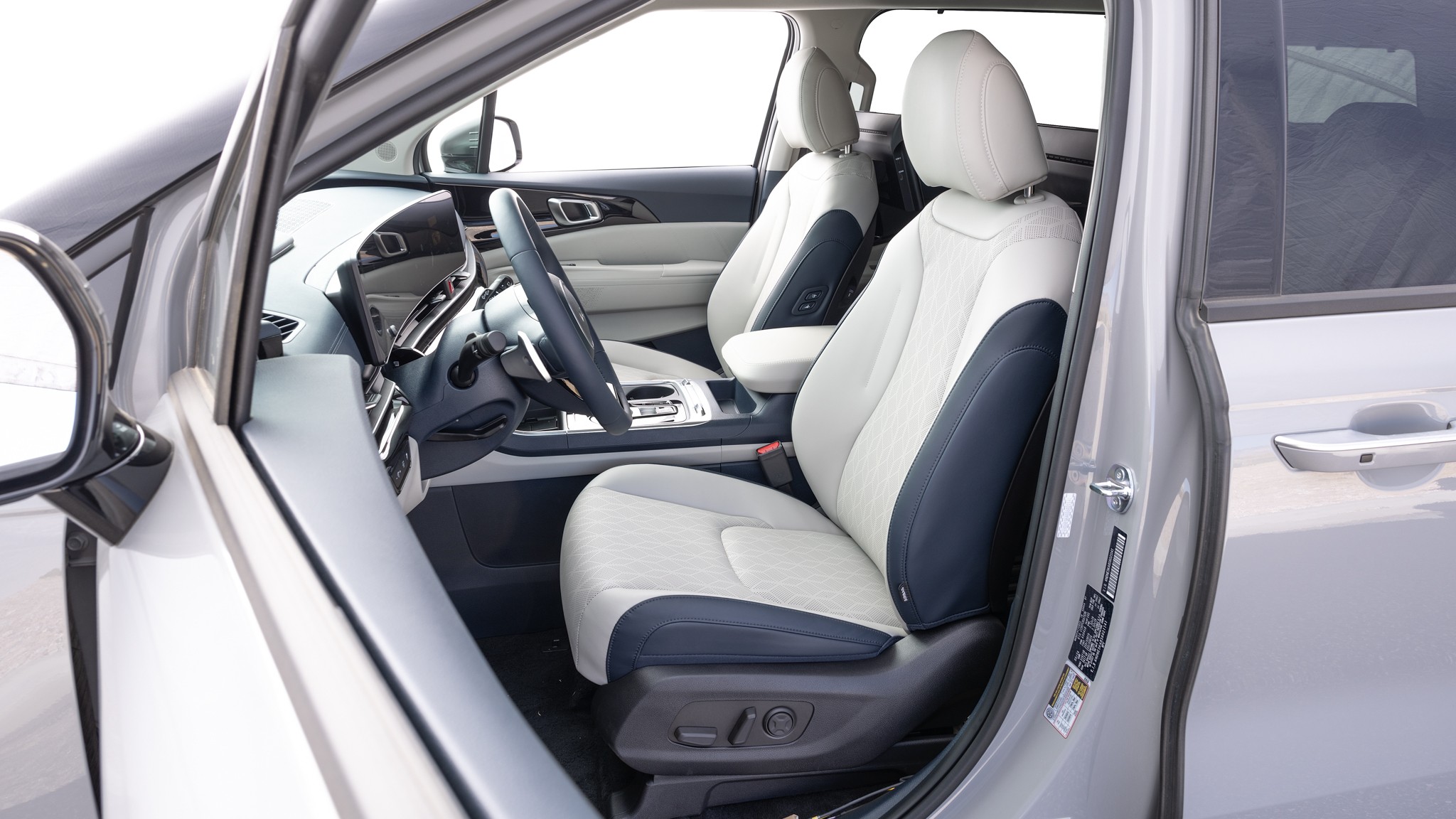 019 2025 KIA Carnival Hybrid Prestige Front Seat