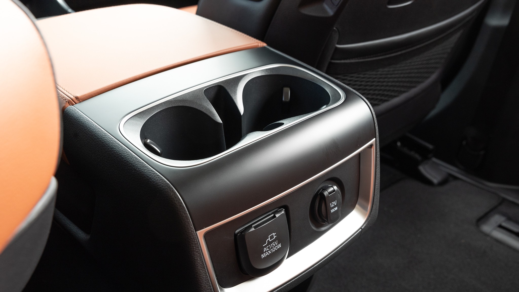 024 2025 Kia Carnival SX Prestige