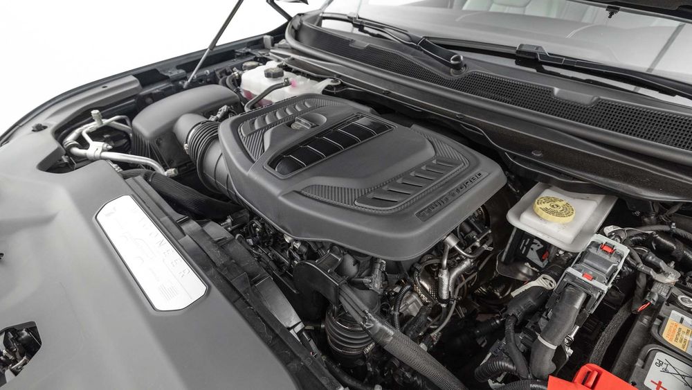 090 2023 Jeep Wagoneer