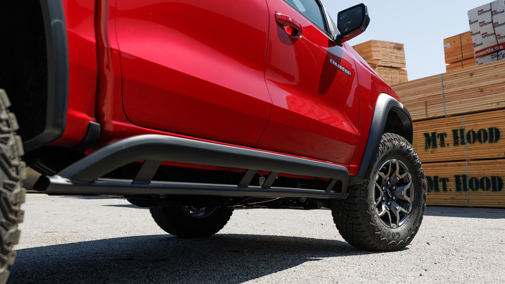 037 2024 Chevrolet Colorado ZR2