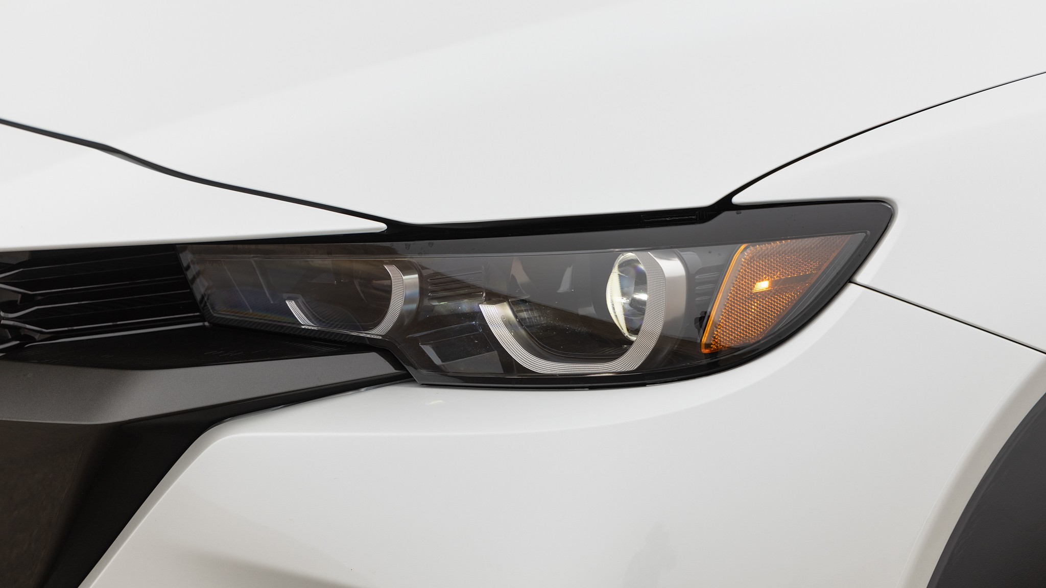 013 2025 Mazda CX50 Hybrid headlight