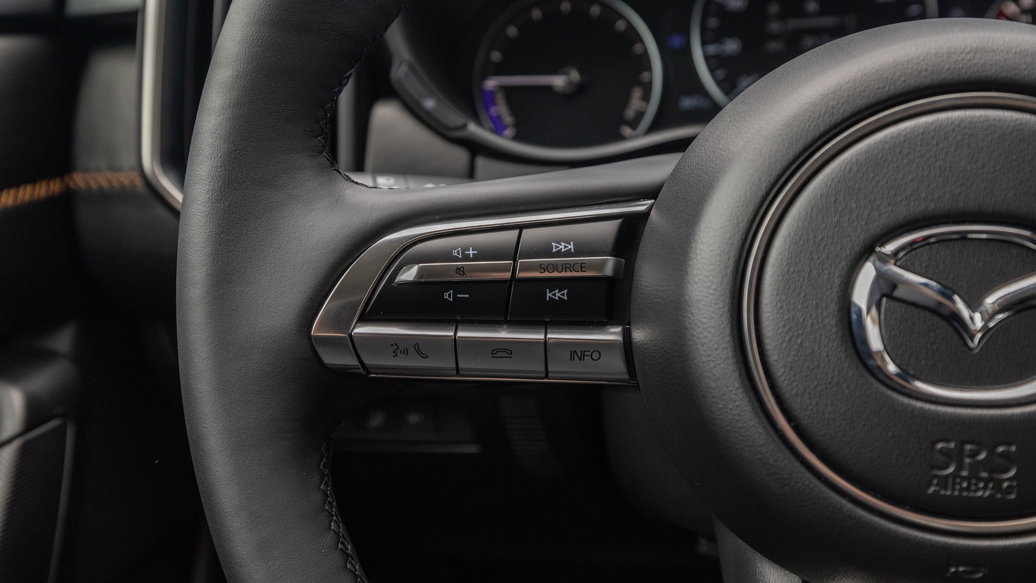 020 2025 Mazda CX50 Hybrid