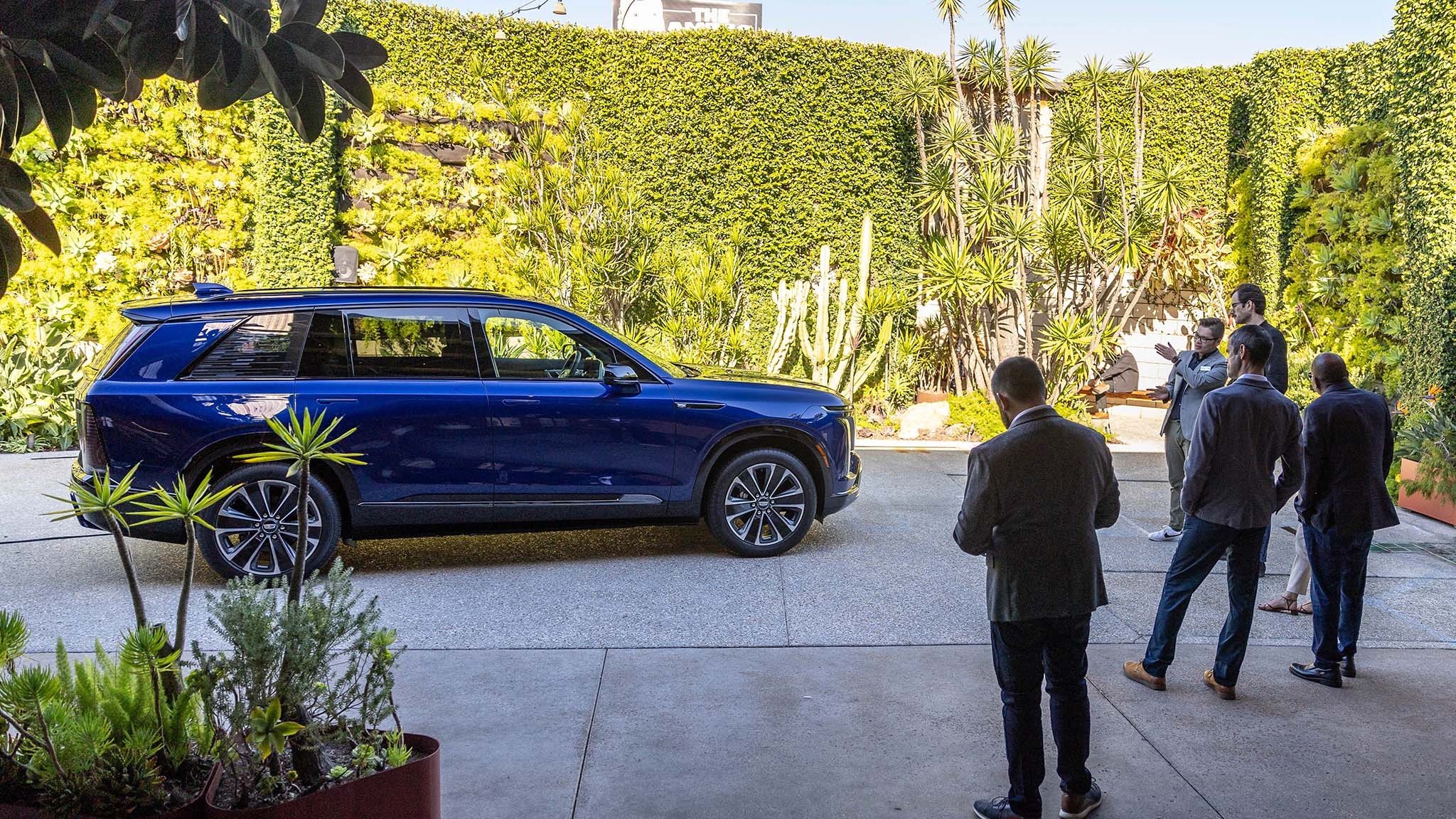 001 2026 Cadillac Vistiq