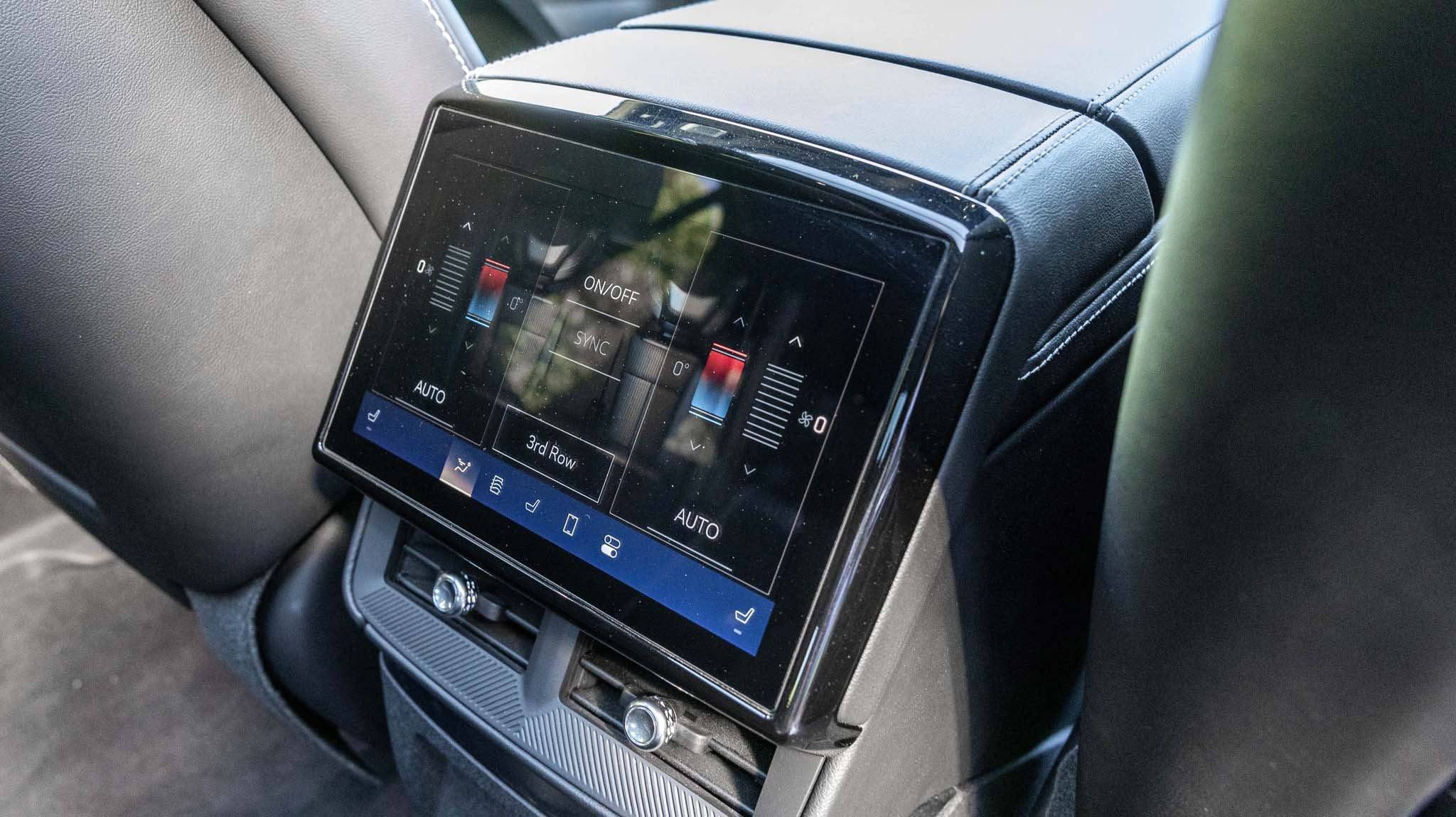 014 2026 Cadillac Vistiq