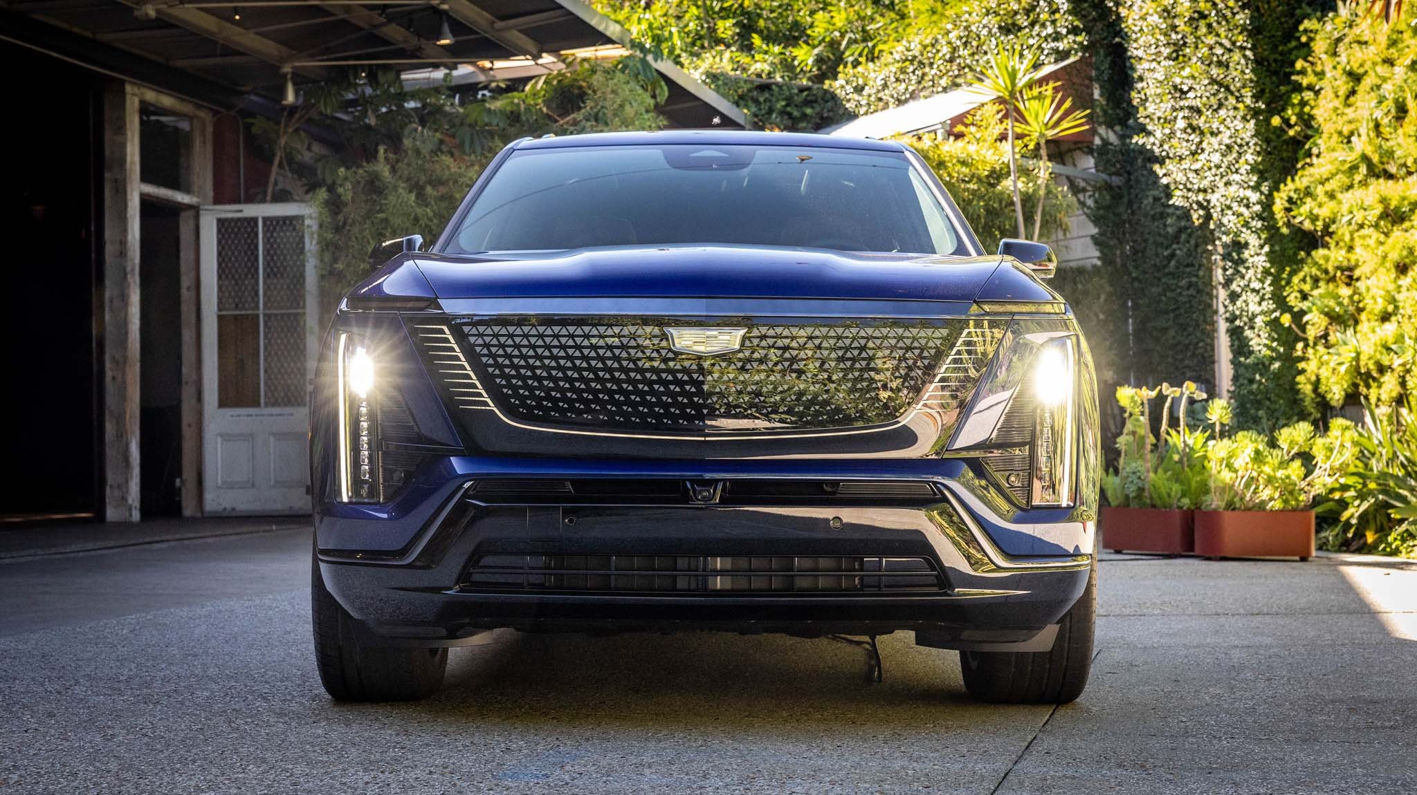 017 2026 Cadillac Vistiq