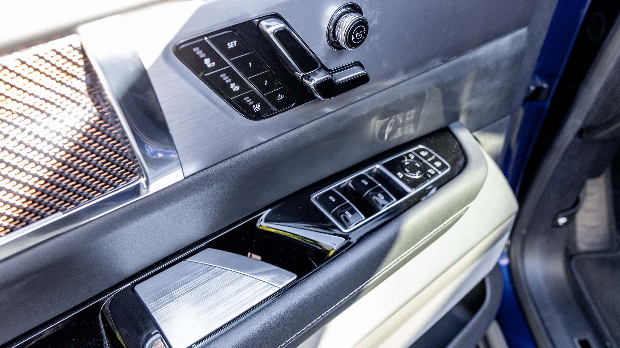 020 2026 Cadillac Vistiq