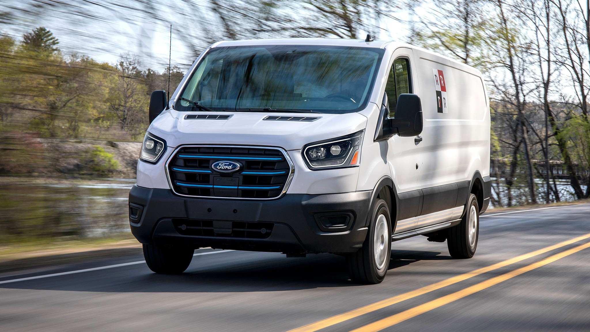 2025 Ford E-Transit